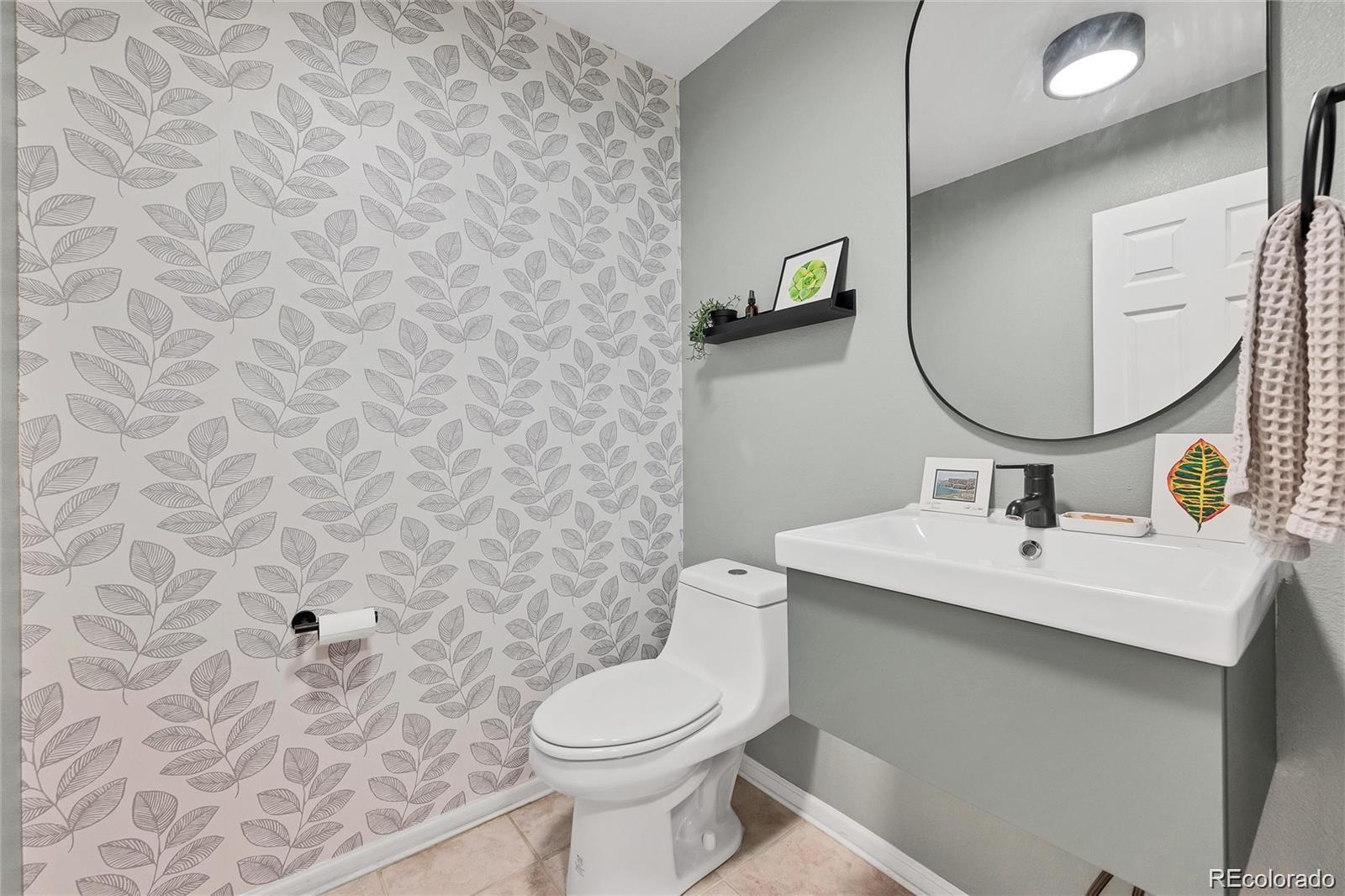 MLS Image #12 for 893 s evanston circle ,aurora, Colorado
