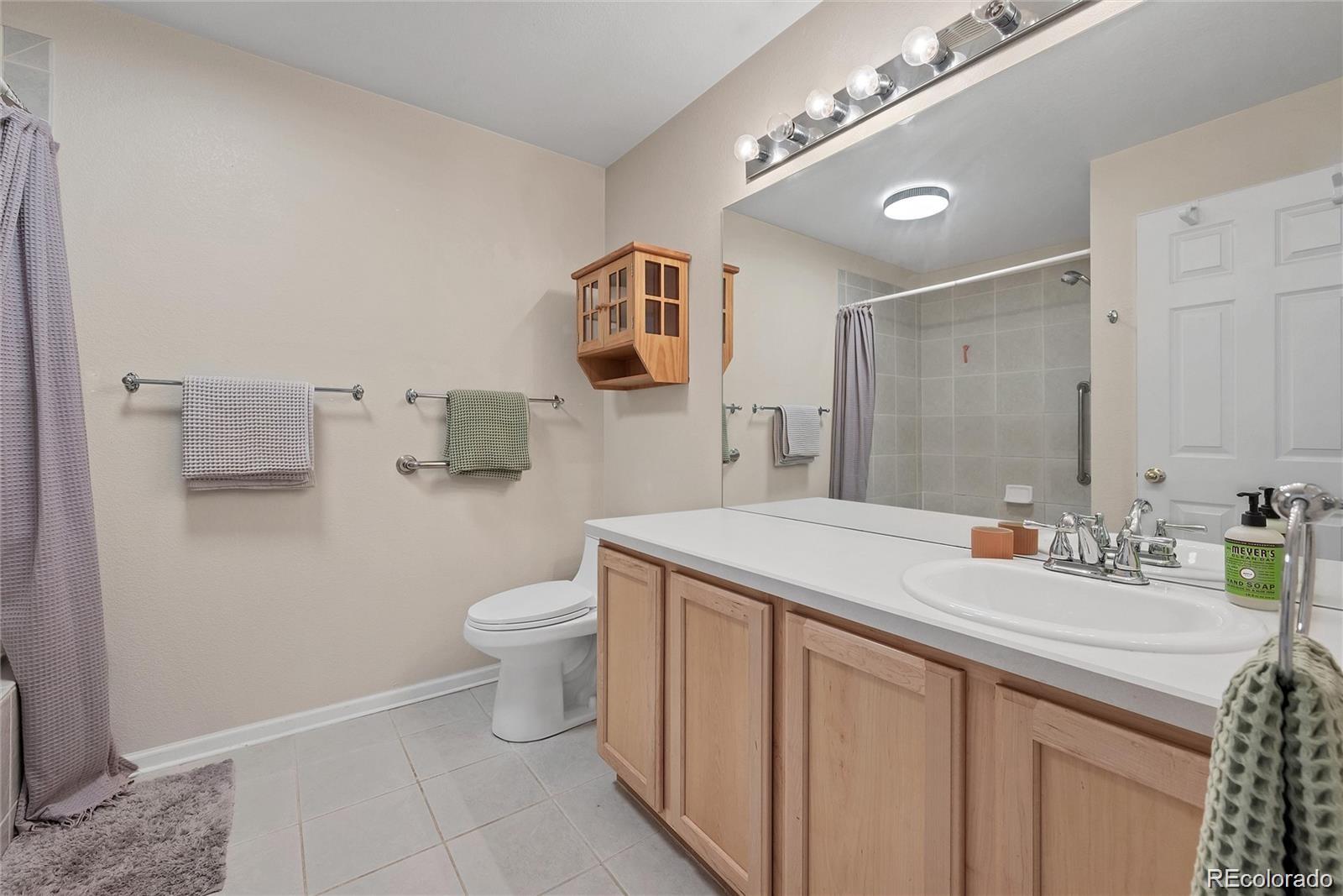 MLS Image #18 for 893 s evanston circle ,aurora, Colorado