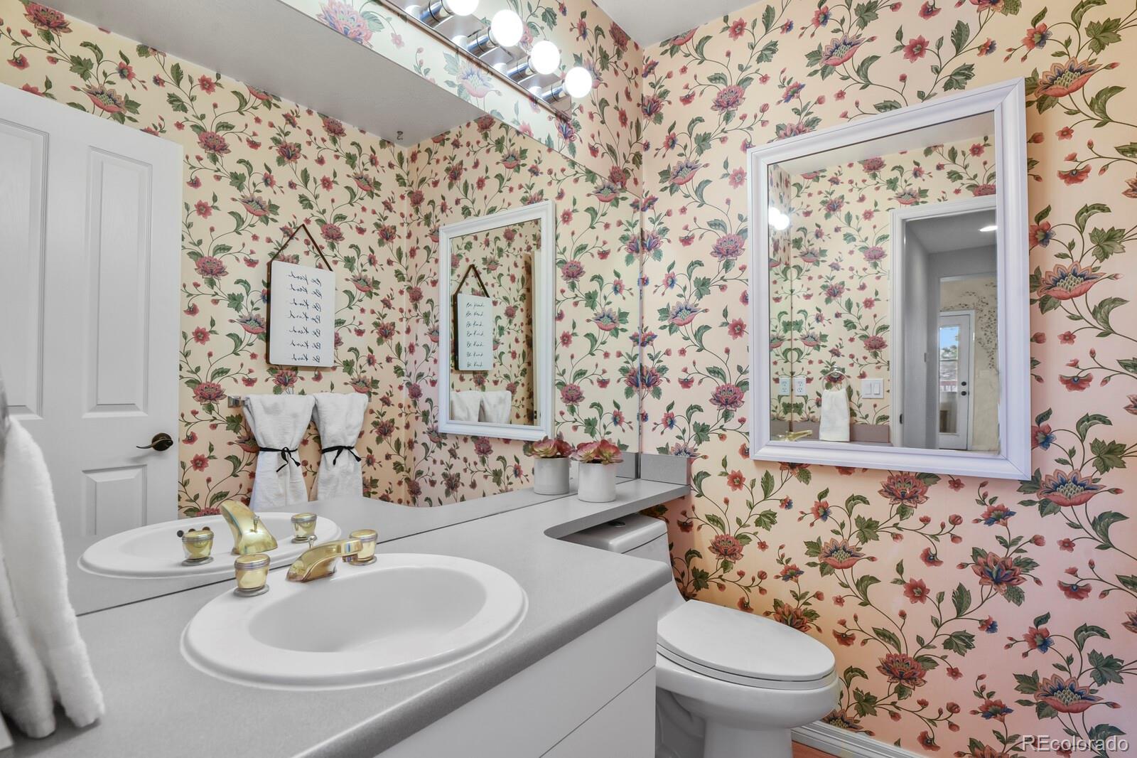 MLS Image #17 for 5333 s genoa way,centennial, Colorado