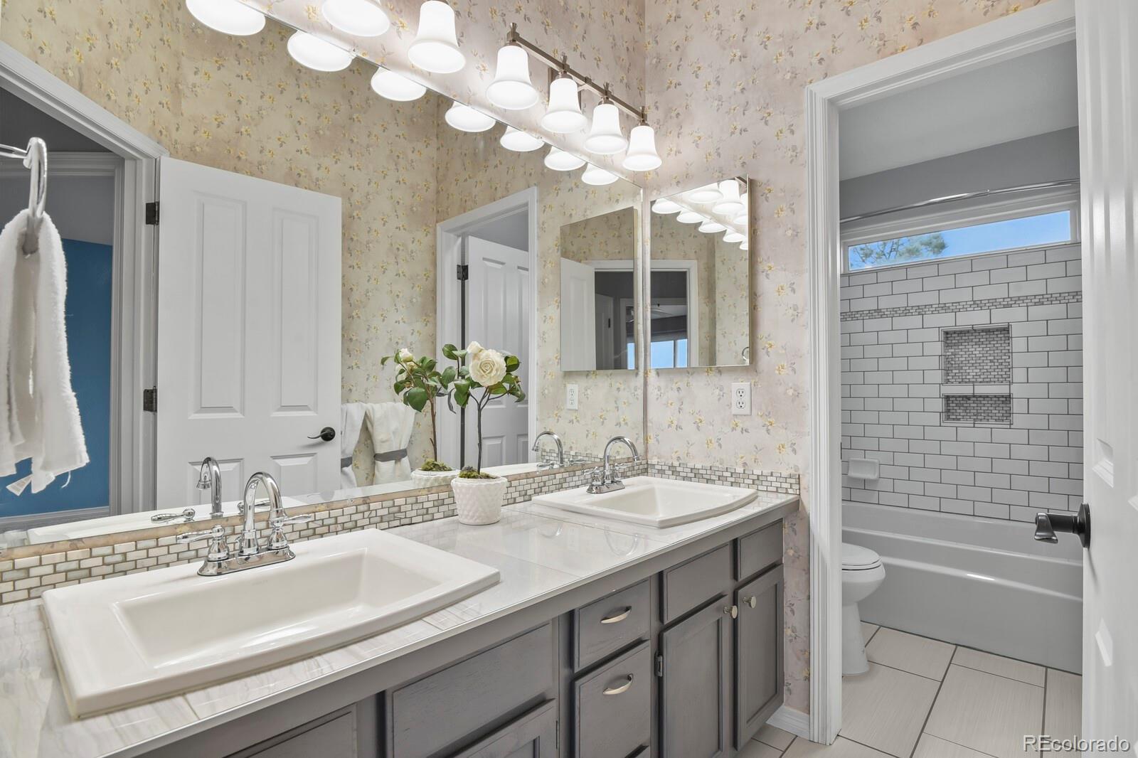MLS Image #30 for 5333 s genoa way,centennial, Colorado