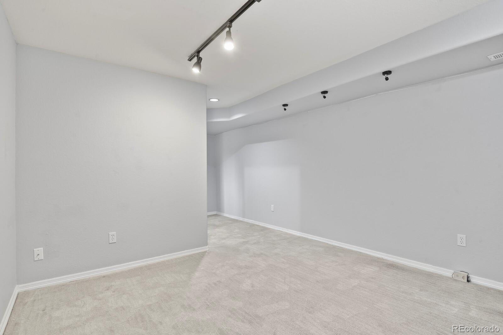 MLS Image #37 for 5333 s genoa way,centennial, Colorado