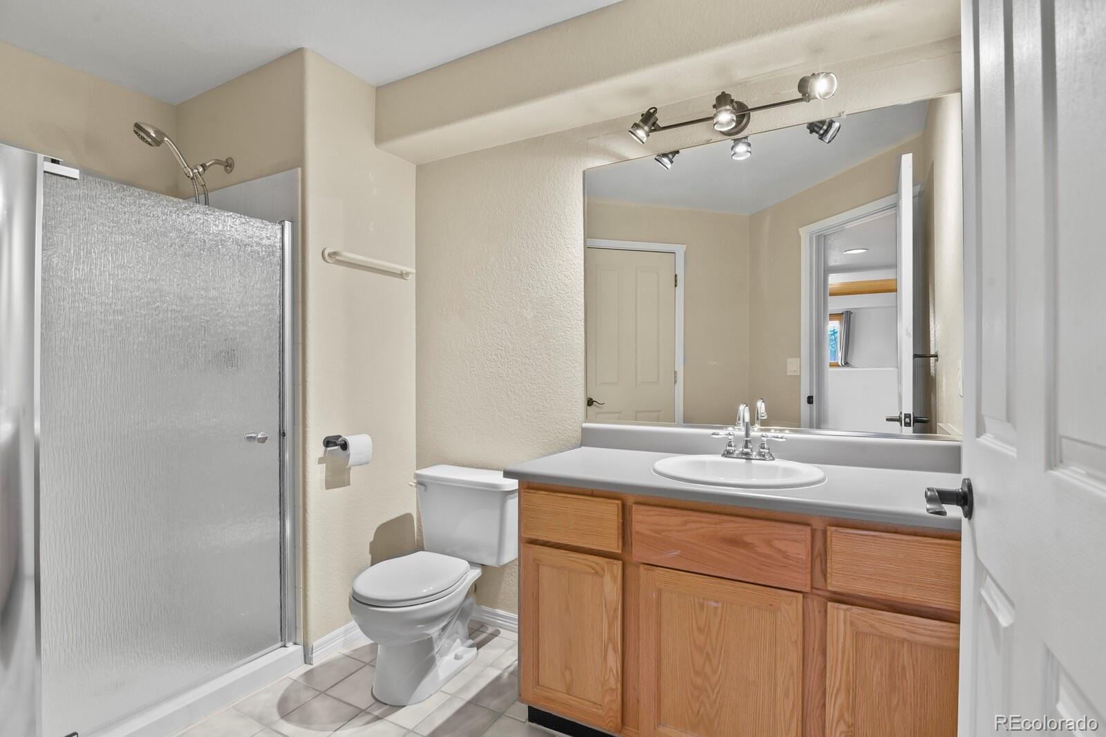 MLS Image #40 for 5333 s genoa way,centennial, Colorado