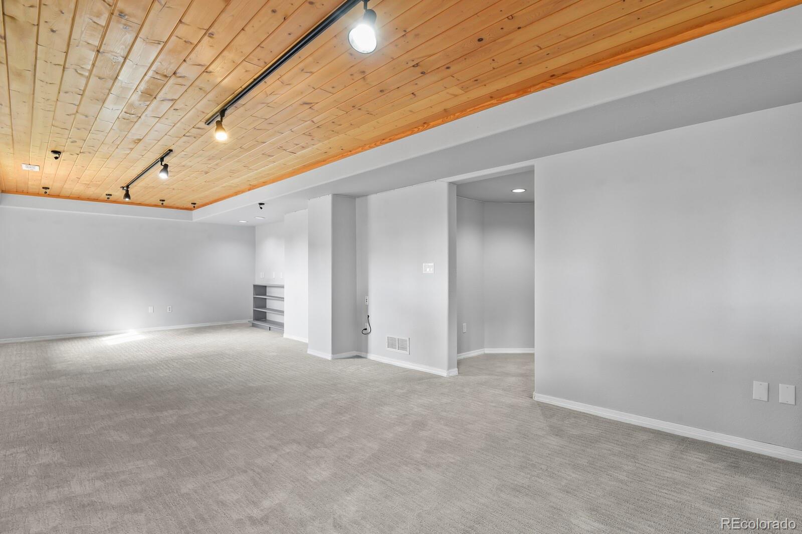 MLS Image #42 for 5333 s genoa way,centennial, Colorado