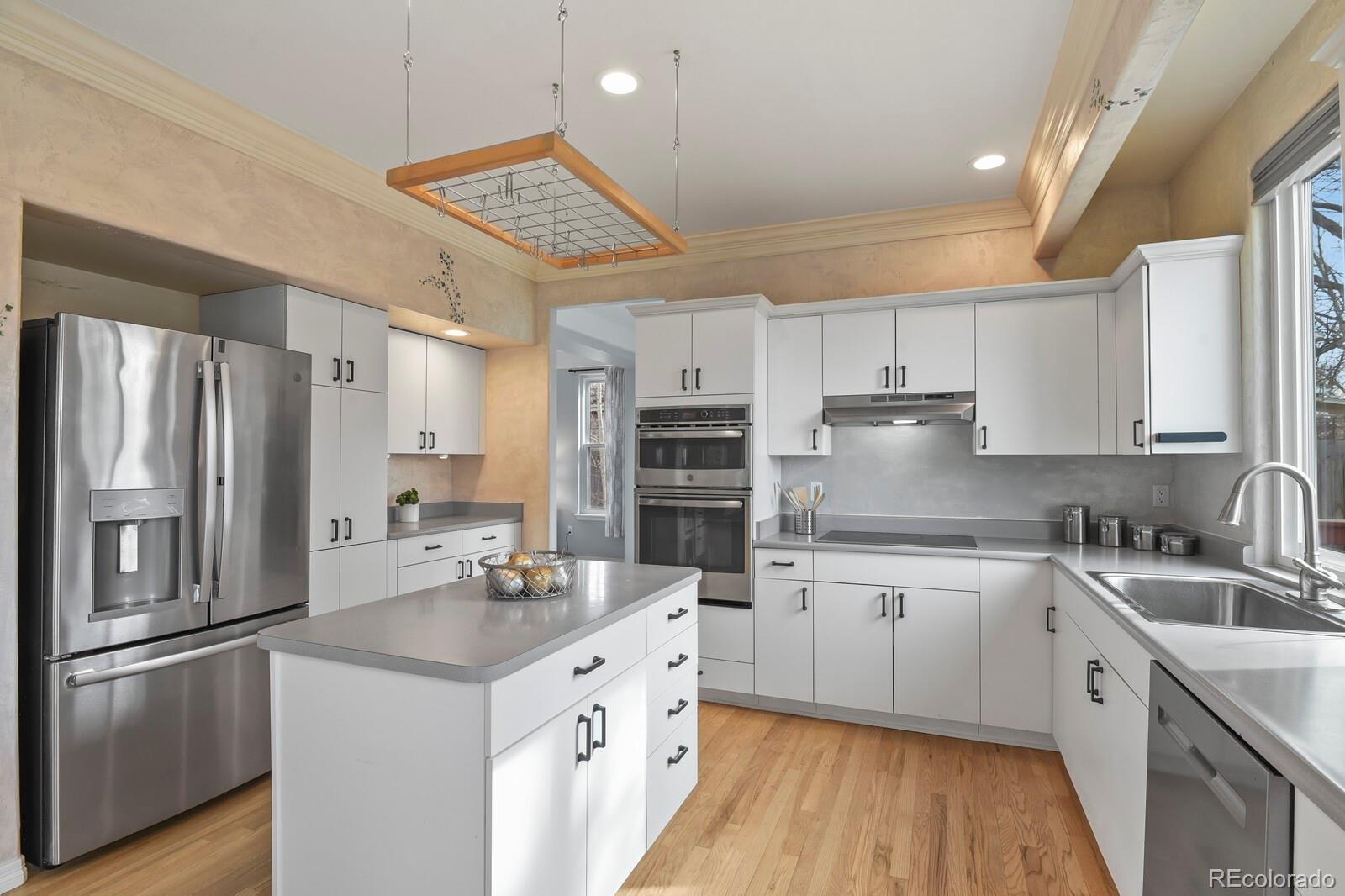 MLS Image #7 for 5333 s genoa way,centennial, Colorado