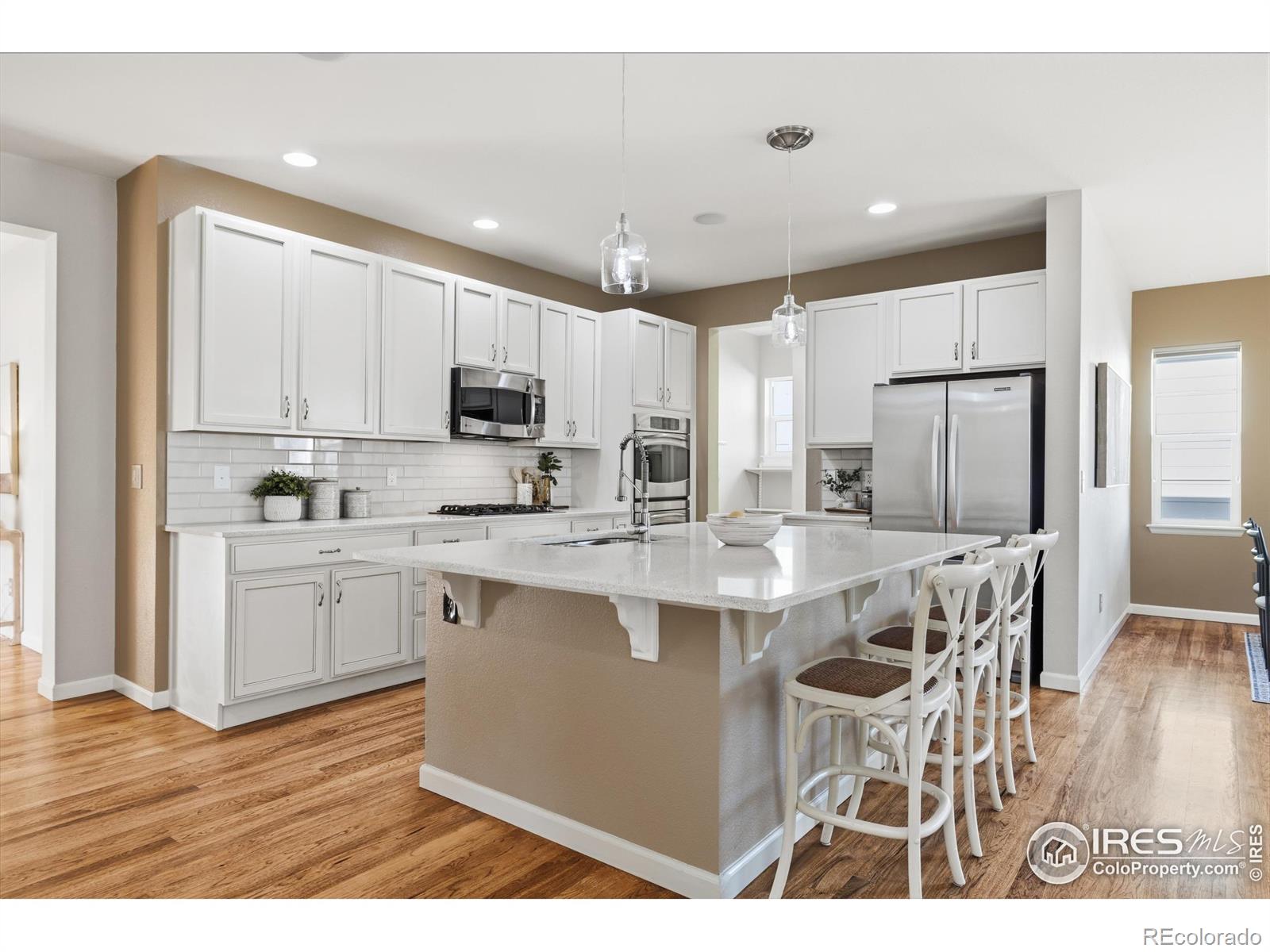 MLS Image #5 for 900  treece street,louisville, Colorado