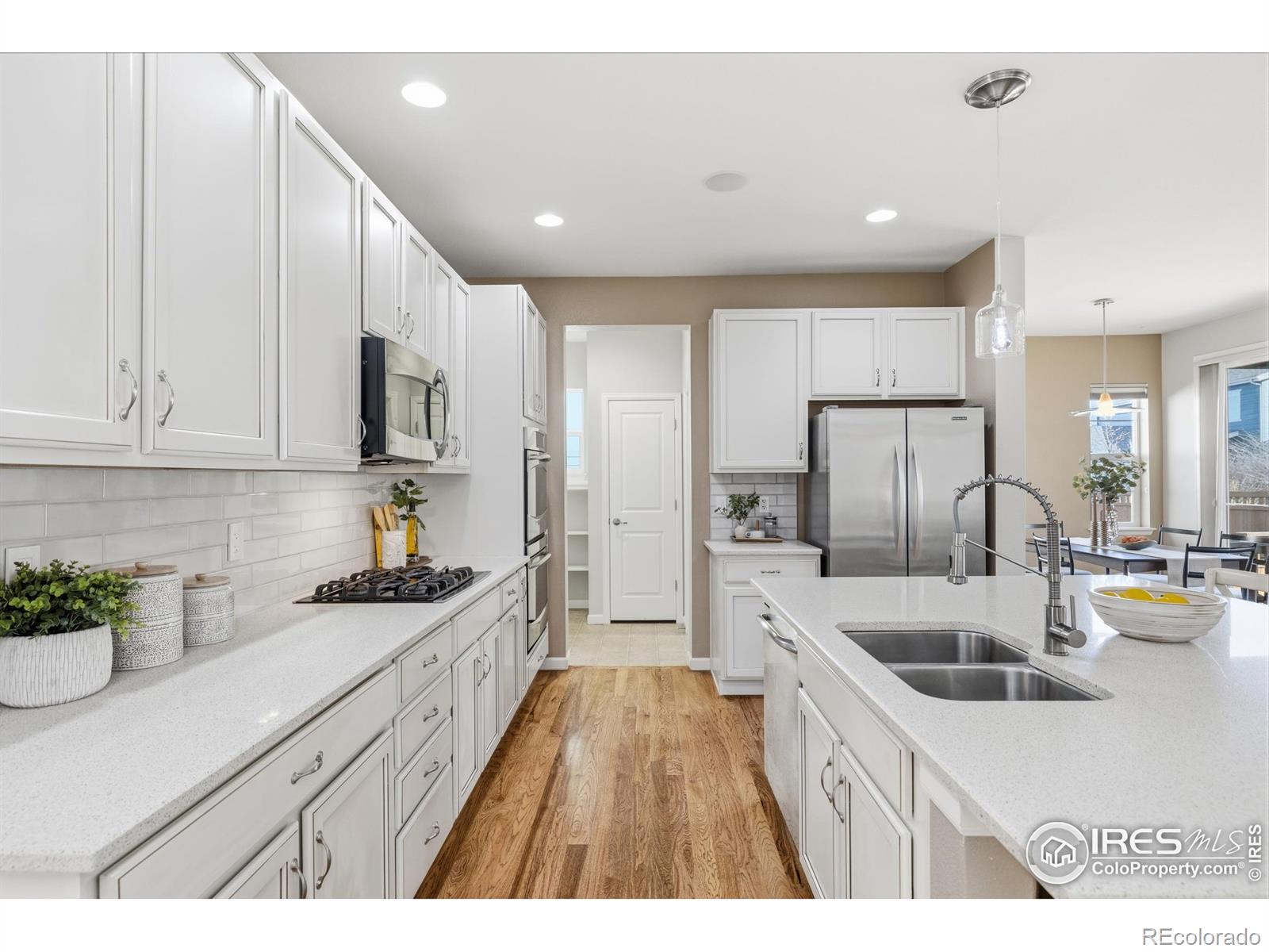 MLS Image #6 for 900  treece street,louisville, Colorado