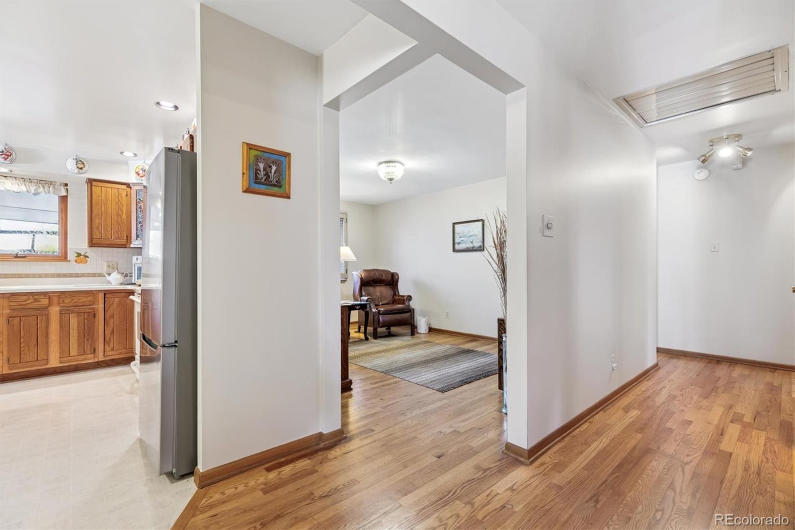 MLS Image #15 for 3253 s columbine street,denver, Colorado