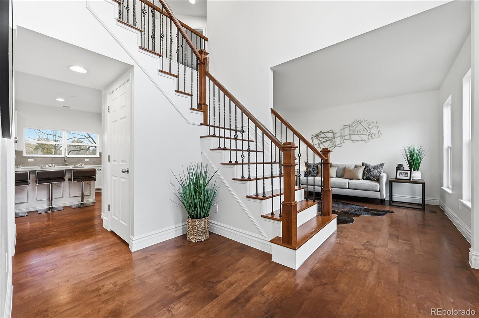 MLS Image #3 for 5628 s ensenada court,aurora, Colorado