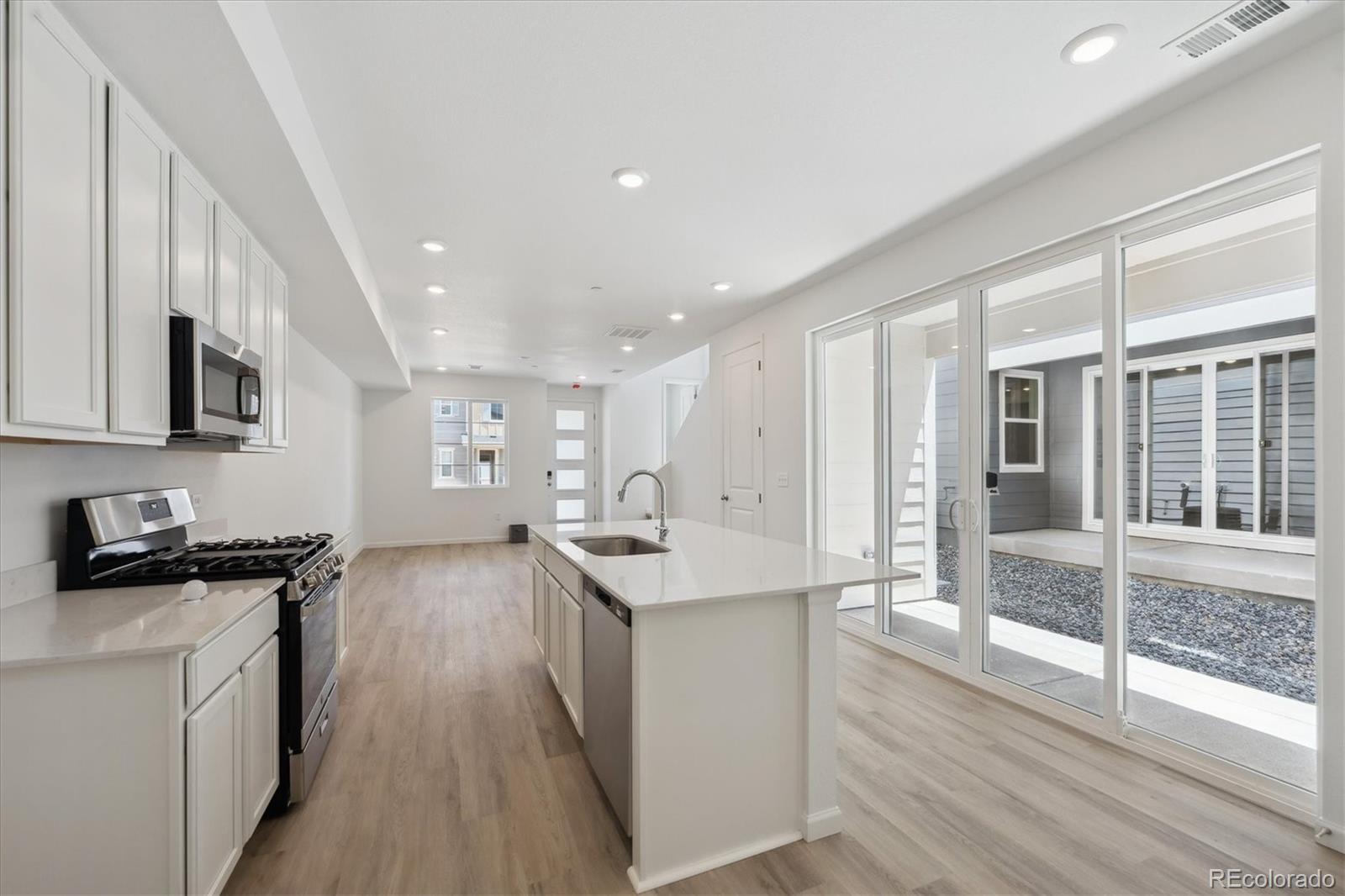 MLS Image #3 for 1366  penner drive,erie, Colorado