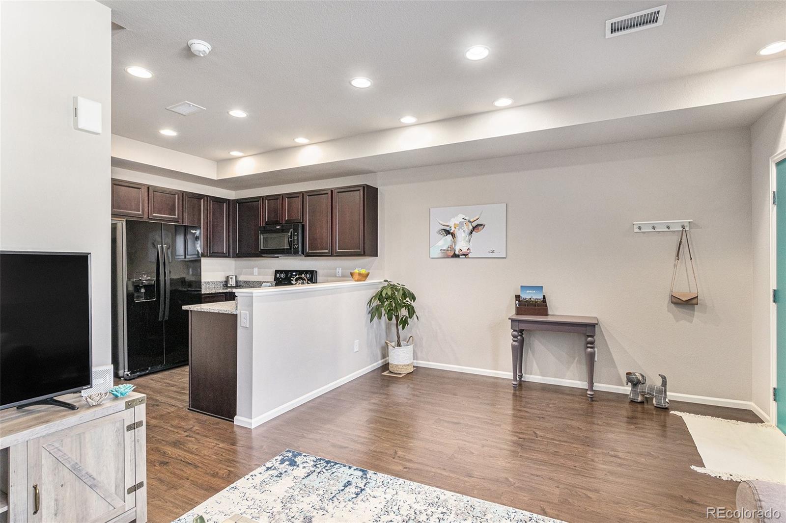 MLS Image #4 for 16092 e warner place ,denver, Colorado