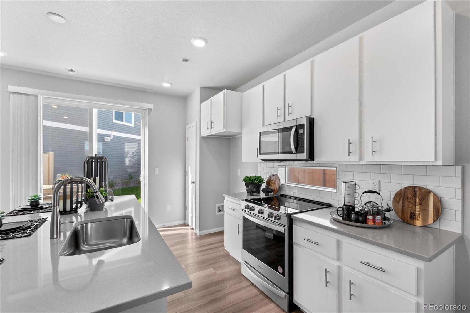 MLS Image #1 for 614  wagon wheel way,bennett, Colorado