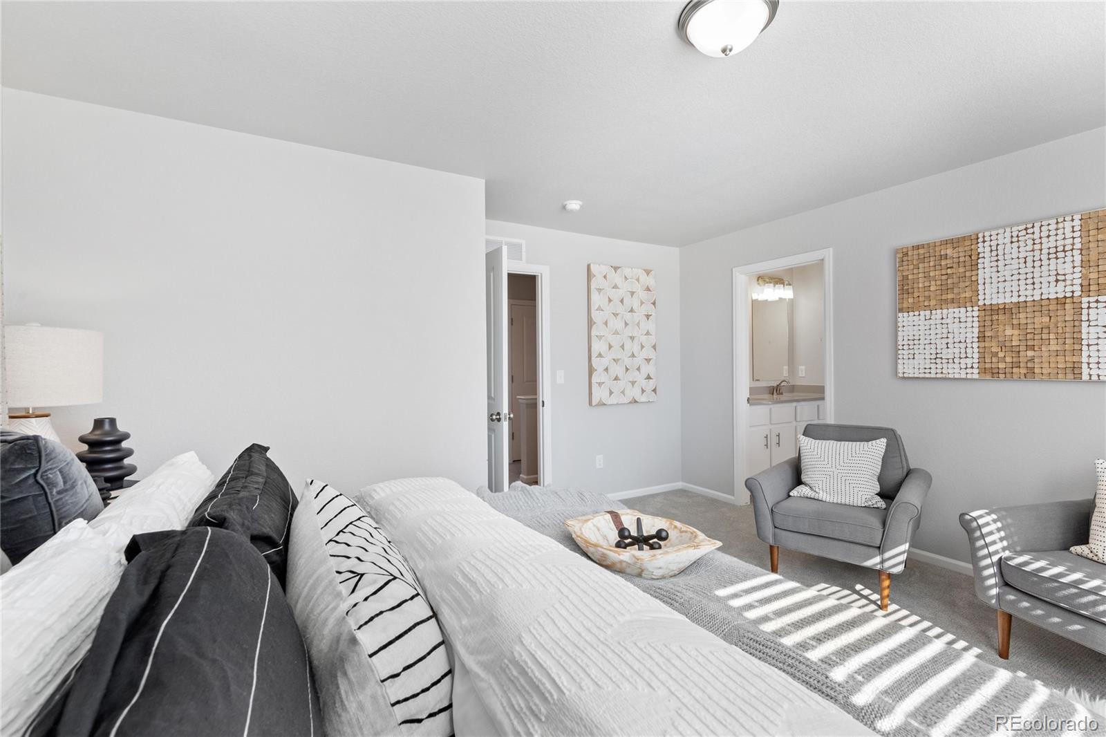MLS Image #12 for 614  wagon wheel way,bennett, Colorado