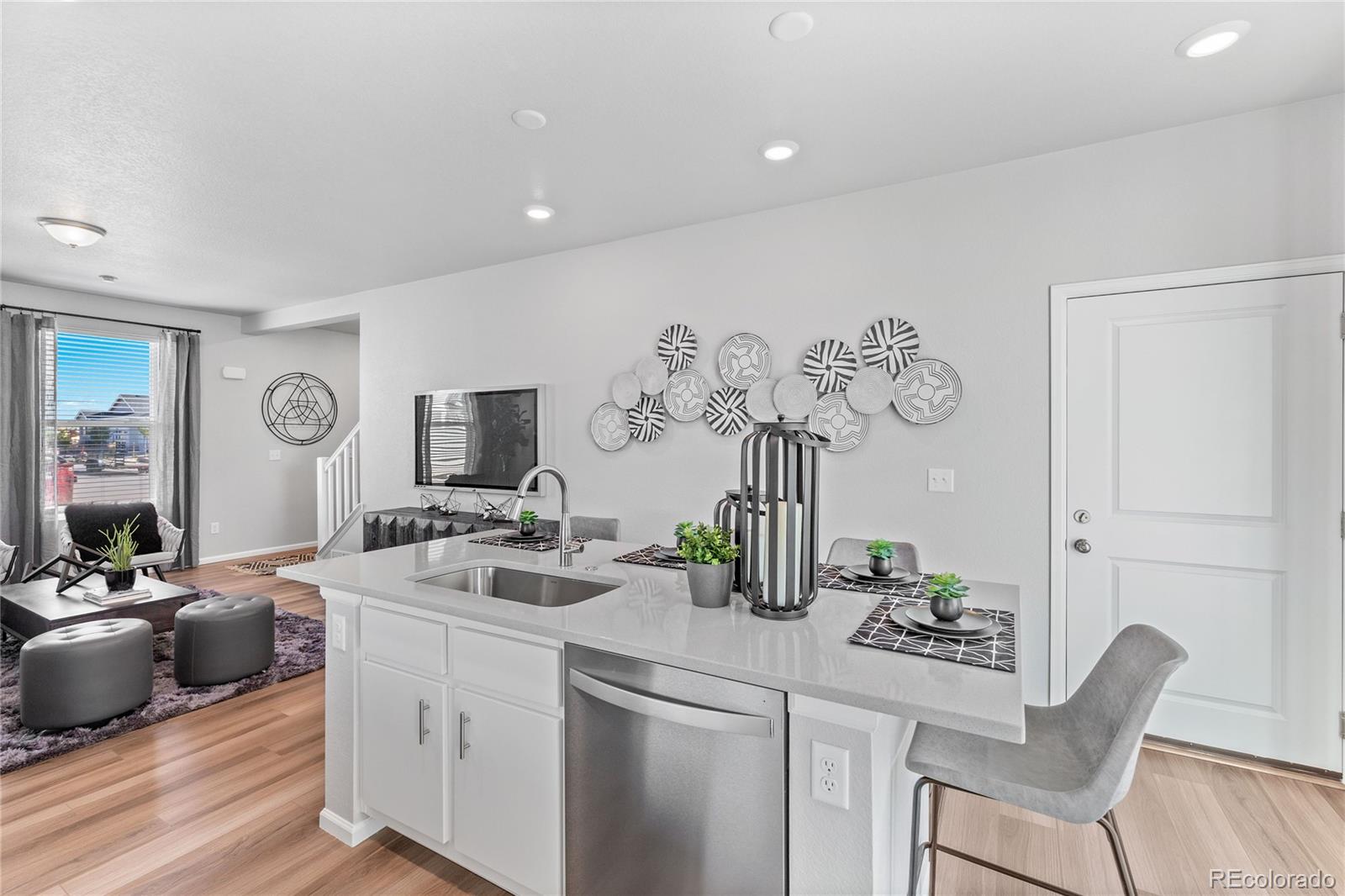 MLS Image #3 for 614  wagon wheel way,bennett, Colorado