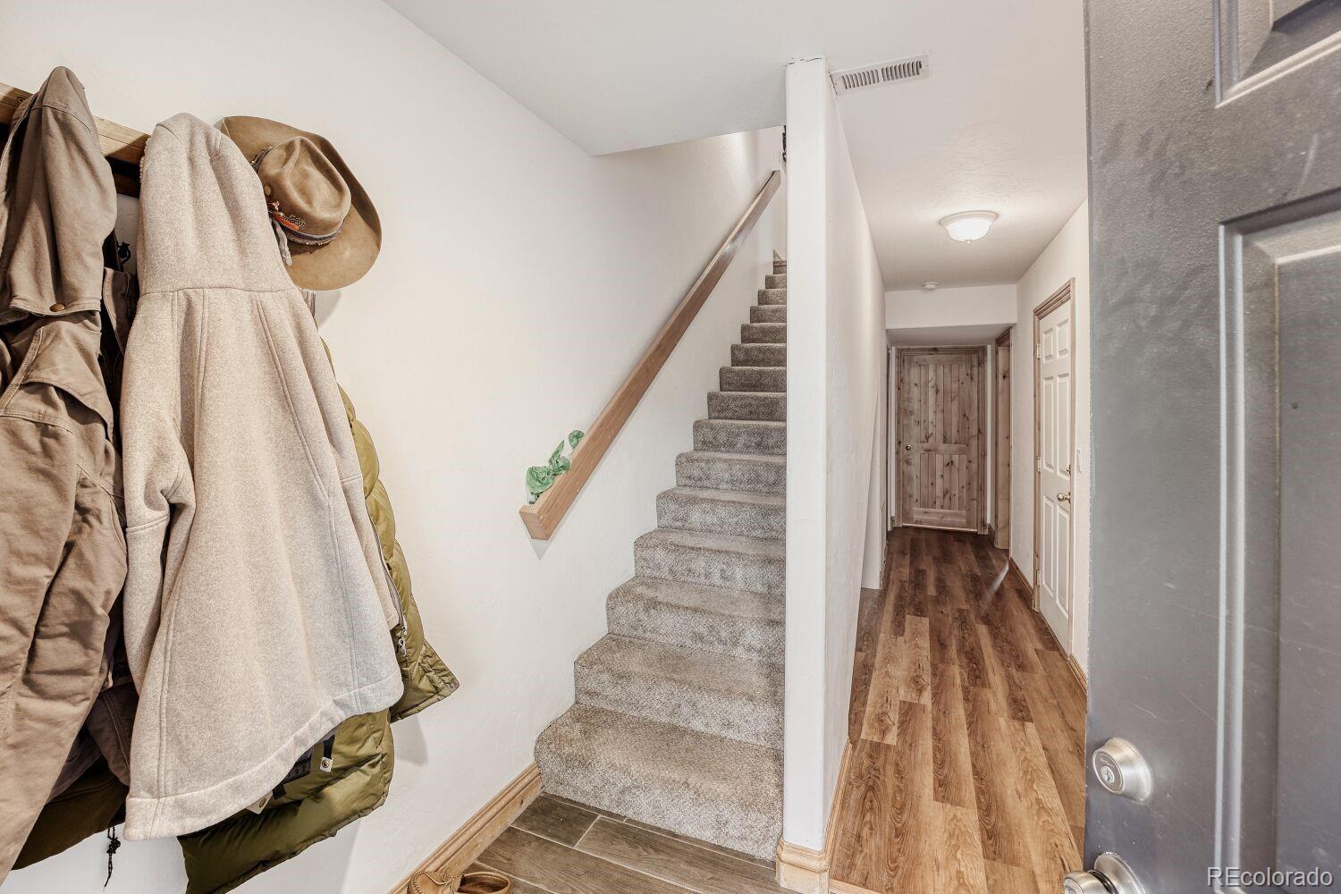 MLS Image #3 for 105  quail circle,gypsum, Colorado