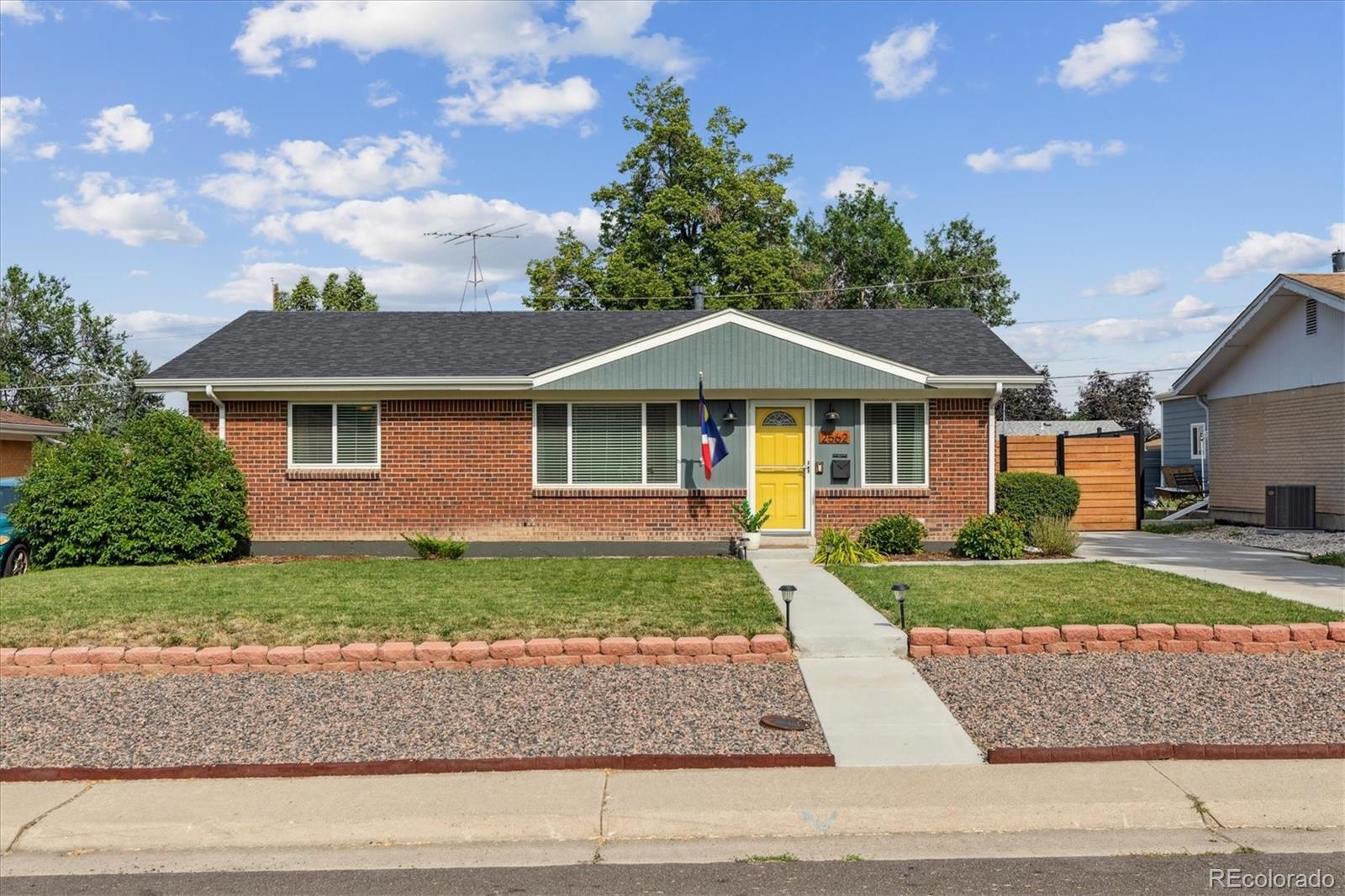 MLS Image #1 for 2562 s quitman street,denver, Colorado