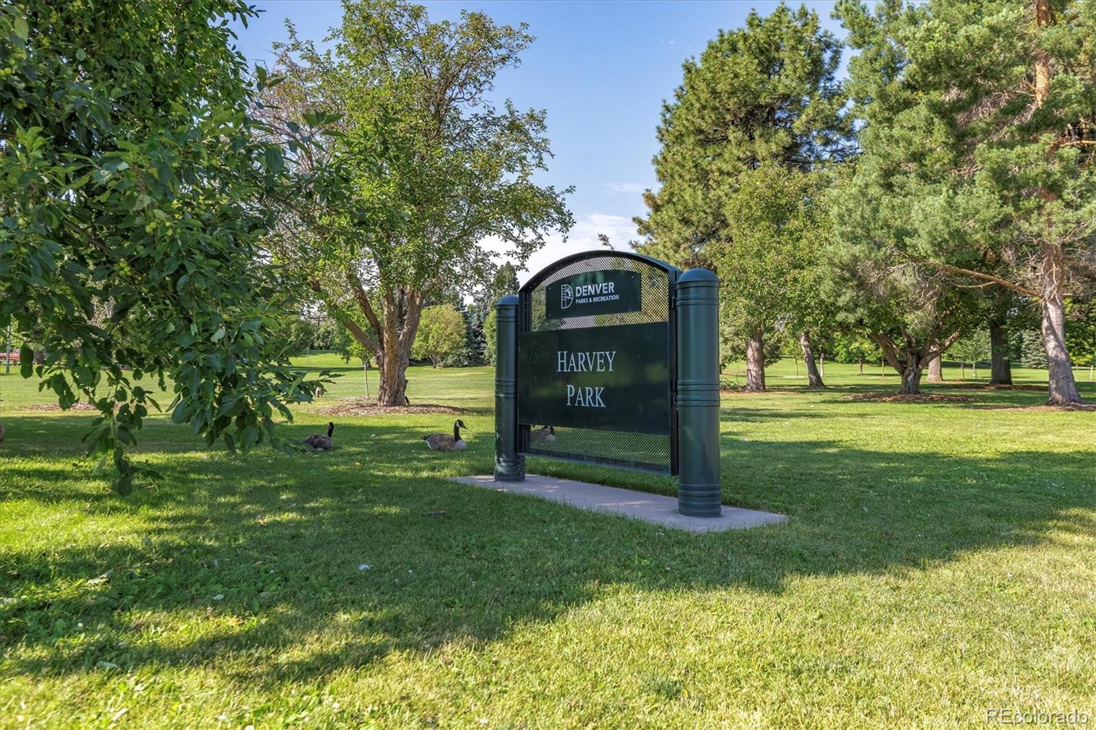 MLS Image #25 for 2562 s quitman street,denver, Colorado