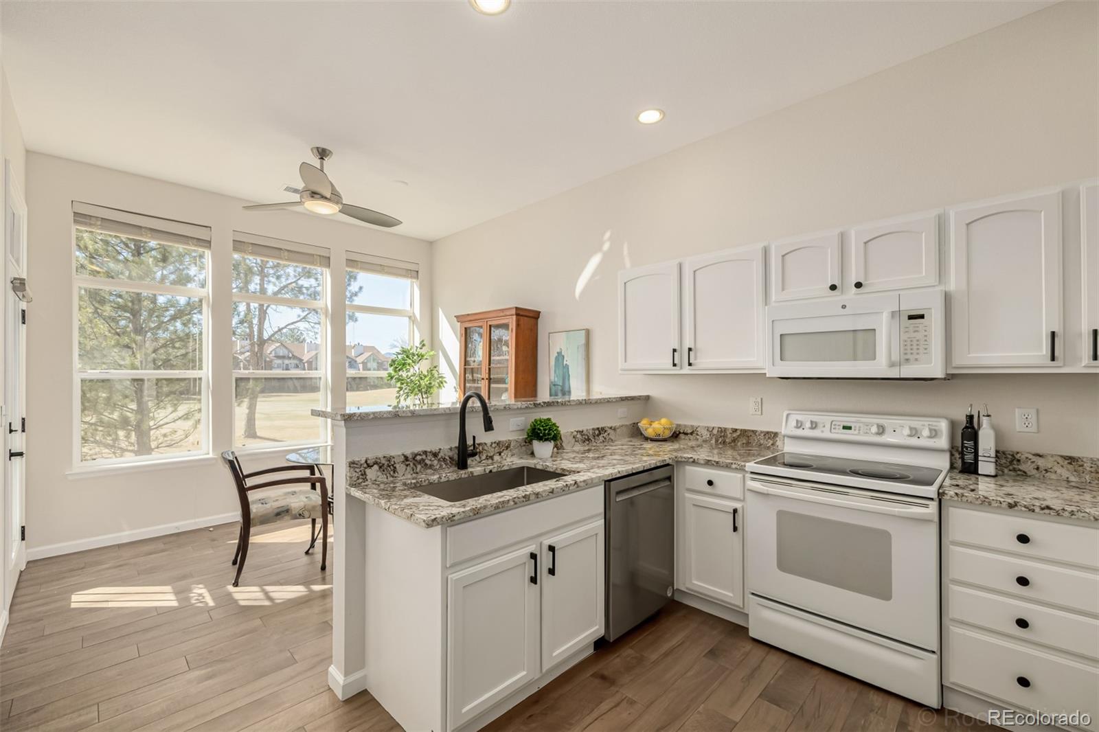 MLS Image #14 for 2868 w riverwalk circle b,littleton, Colorado