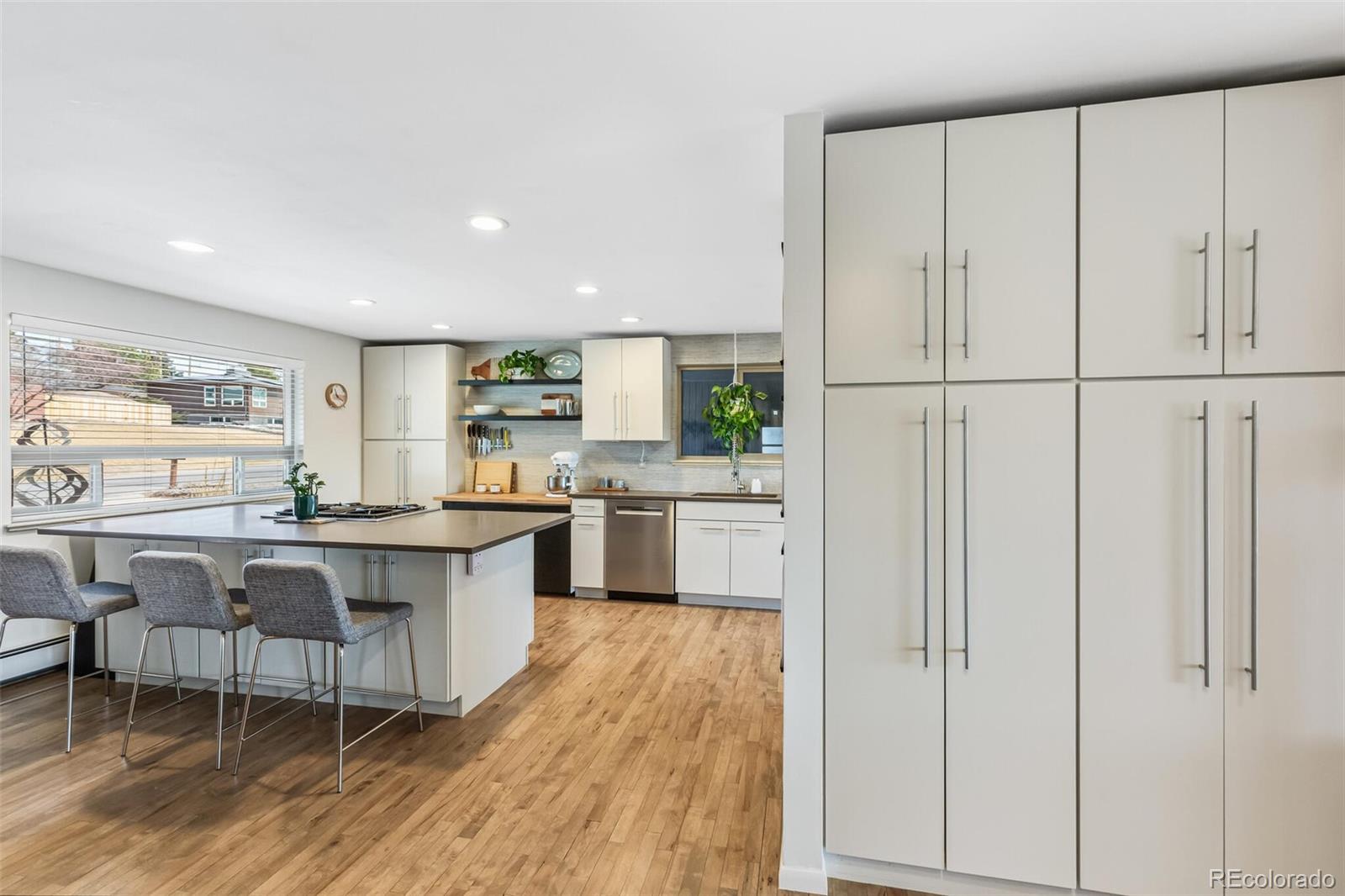 MLS Image #18 for 10290 w 18th place,lakewood, Colorado