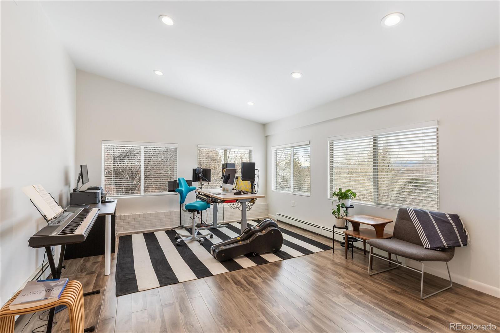 MLS Image #29 for 10290 w 18th place,lakewood, Colorado