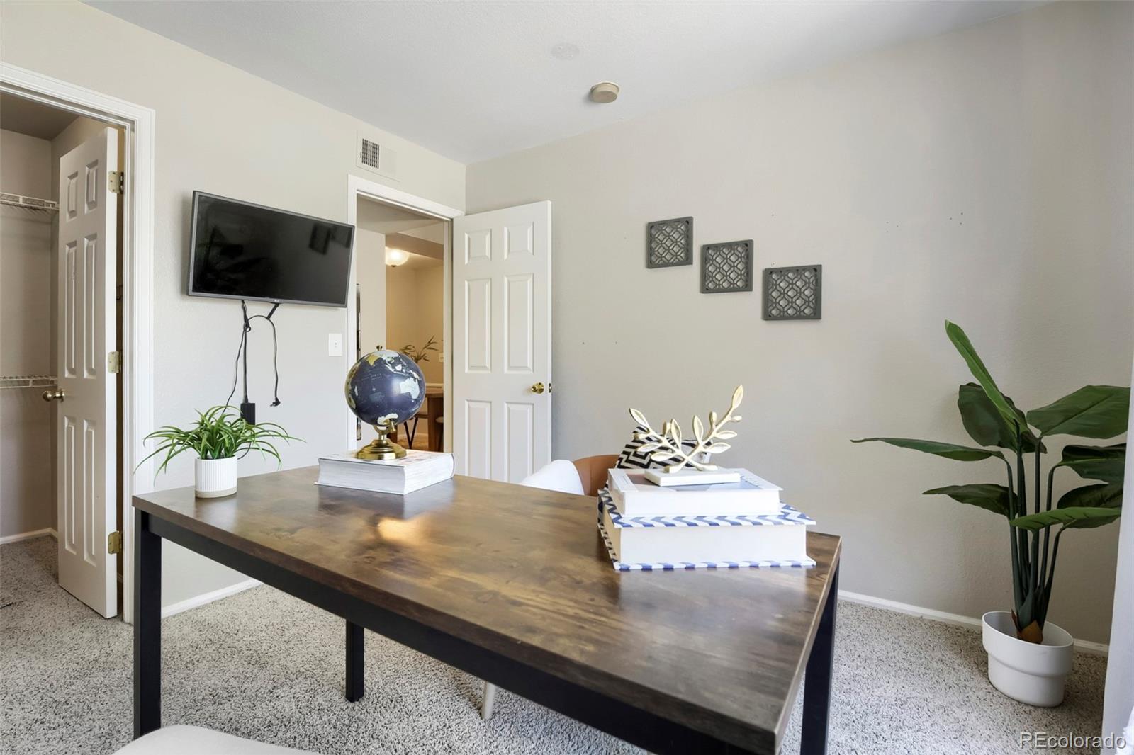 MLS Image #12 for 9190 e arbor circle c,englewood, Colorado