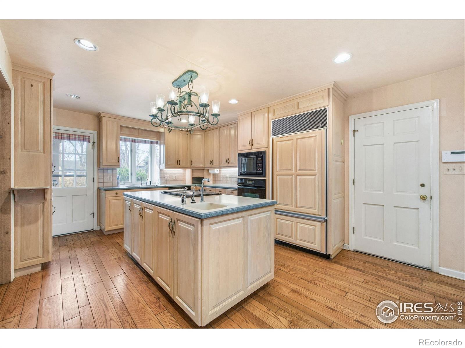 MLS Image #8 for 1925  seminole drive,fort collins, Colorado