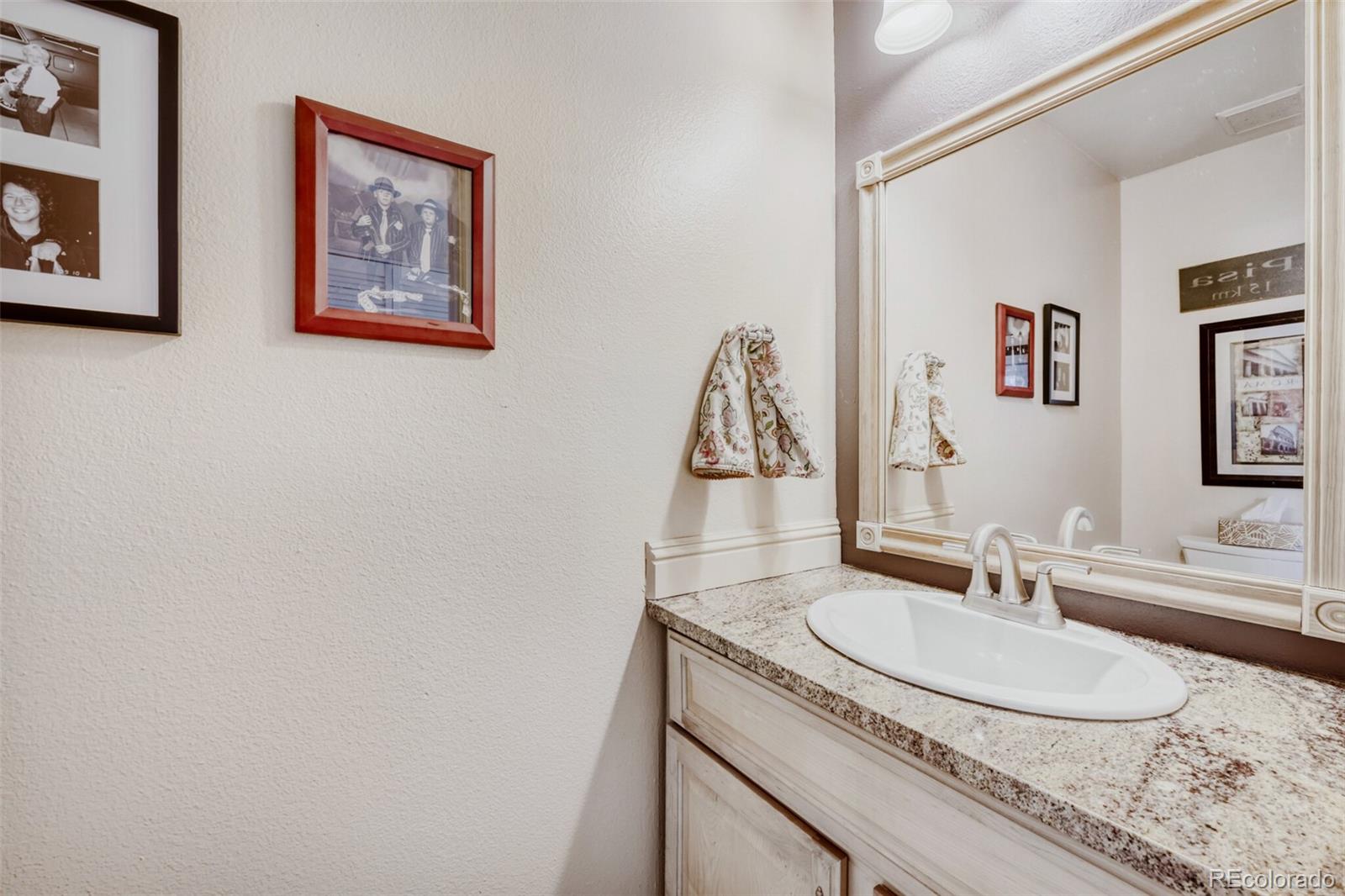 MLS Image #32 for 17467 e rice circle,aurora, Colorado