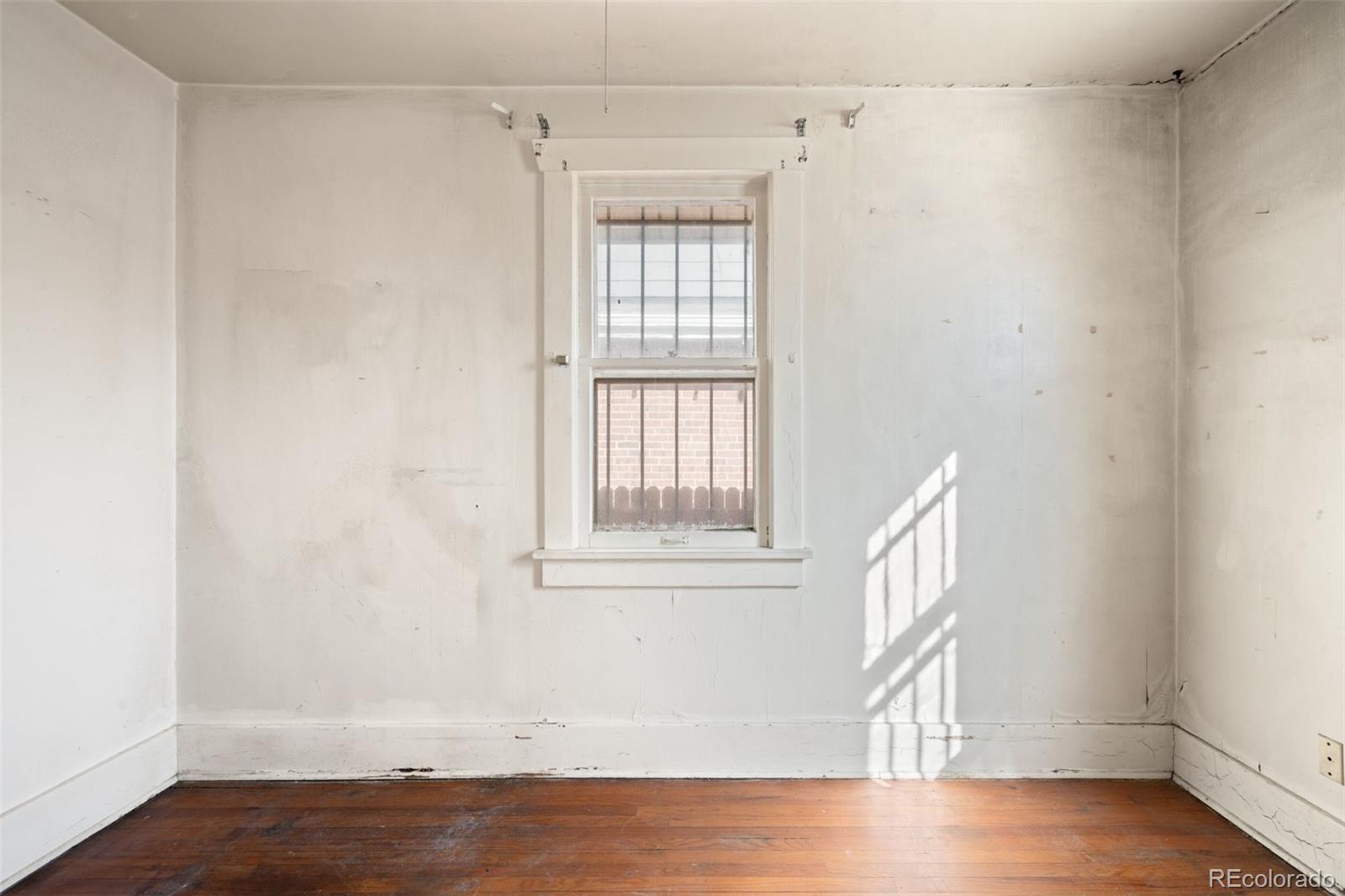 MLS Image #10 for 2860  dahlia street,denver, Colorado