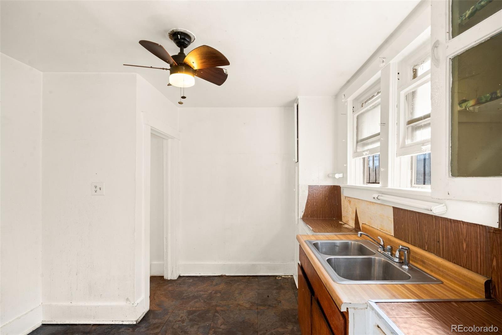 MLS Image #6 for 2860  dahlia street,denver, Colorado