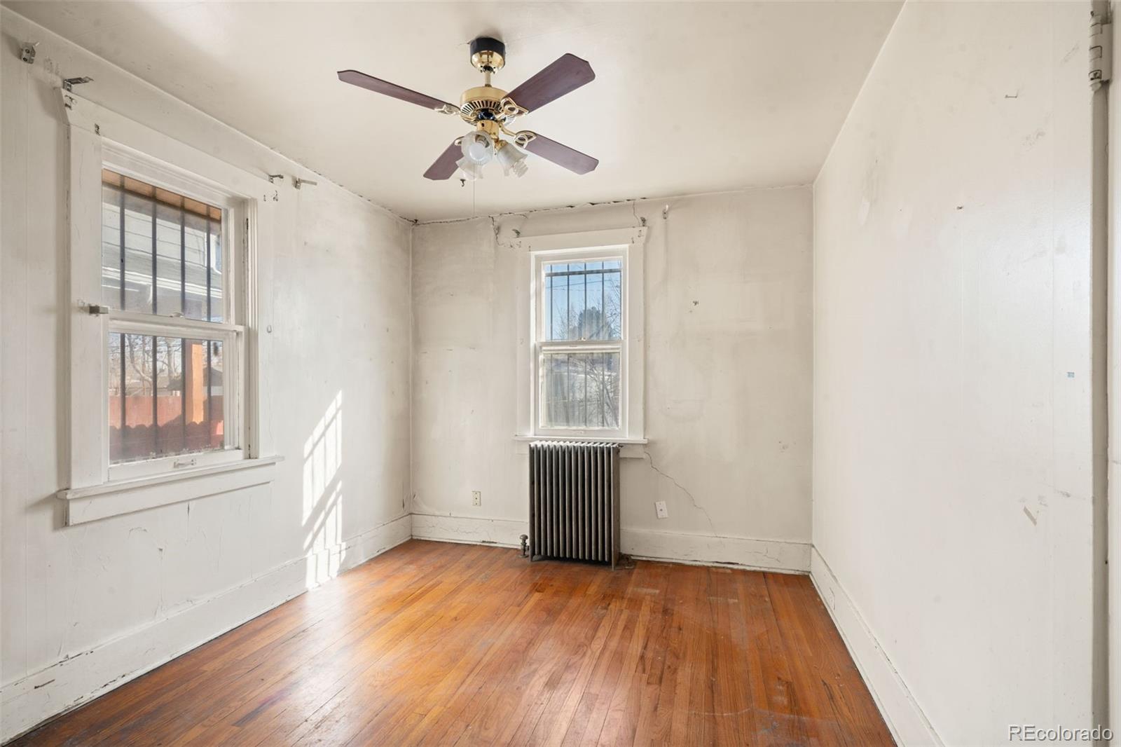 MLS Image #9 for 2860  dahlia street,denver, Colorado