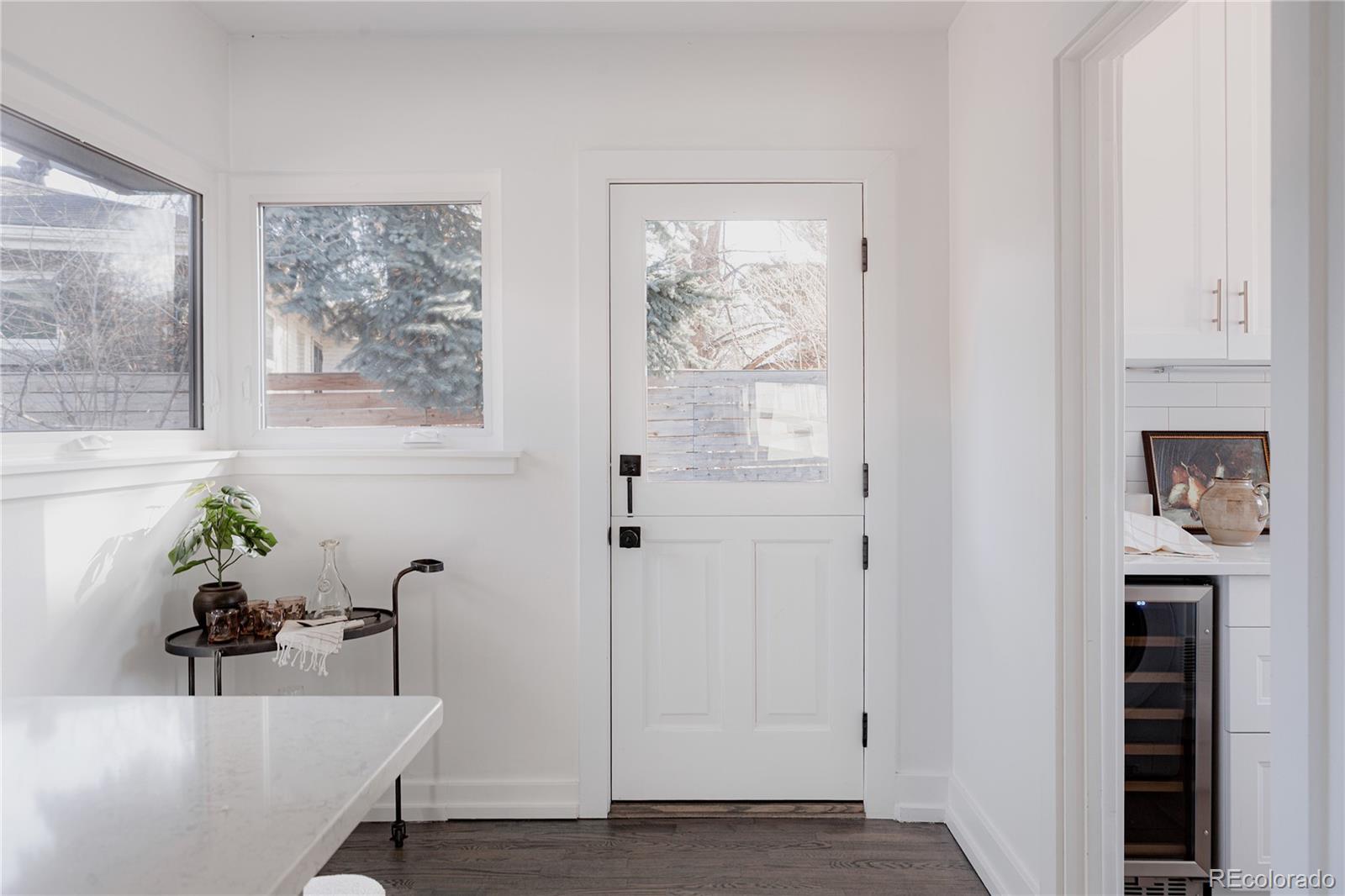 MLS Image #15 for 5540 e 4th avenue,denver, Colorado