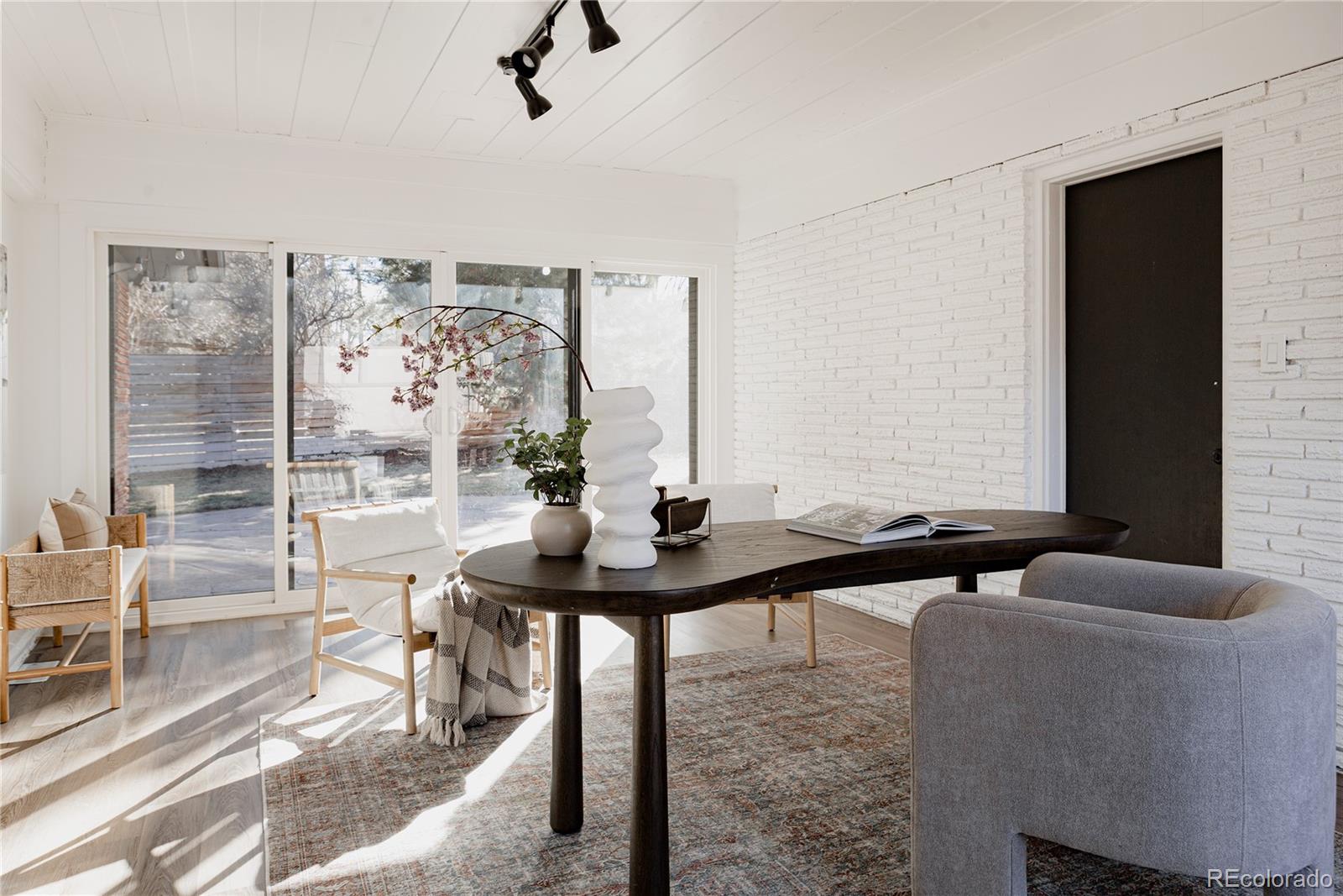 MLS Image #19 for 5540 e 4th avenue,denver, Colorado