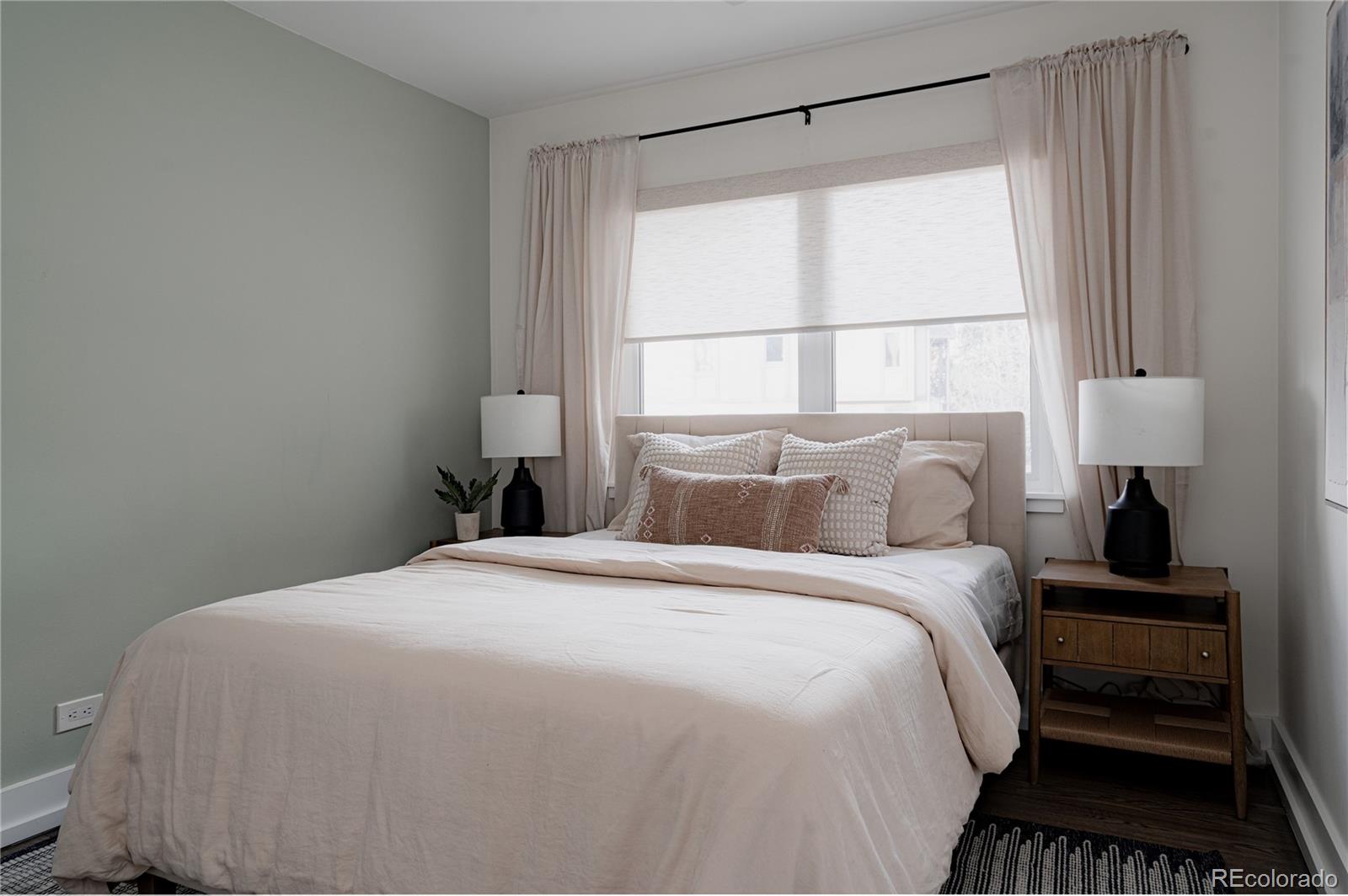 MLS Image #38 for 5540 e 4th avenue,denver, Colorado