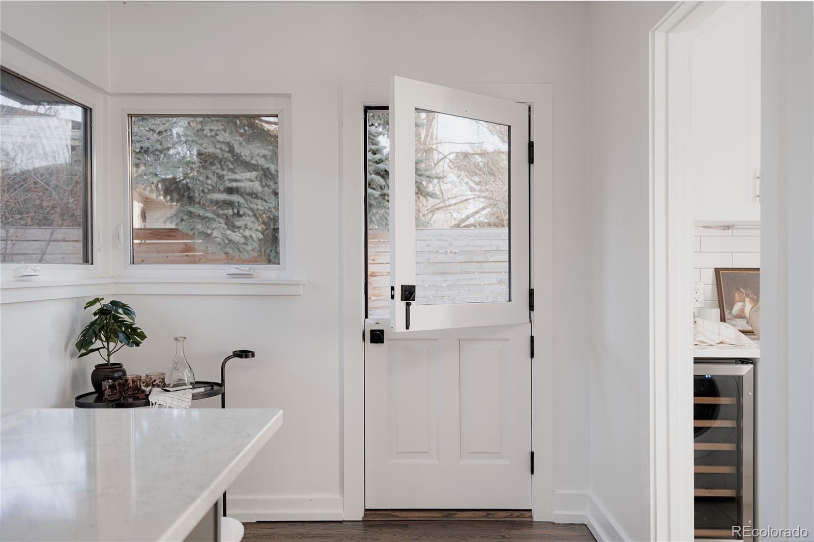 MLS Image #40 for 5540 e 4th avenue,denver, Colorado