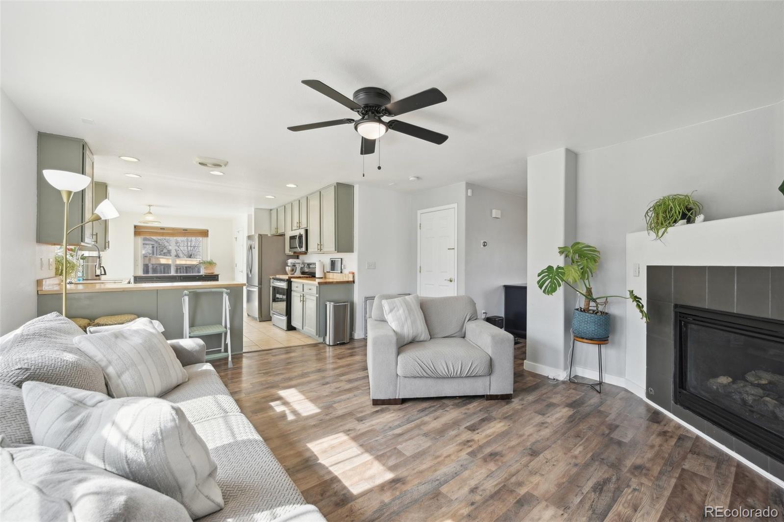 MLS Image #7 for 2490 s jebel way,aurora, Colorado