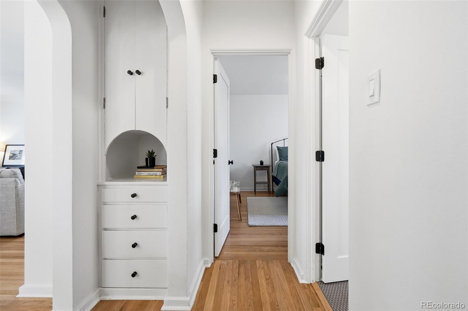 MLS Image #23 for 1120  grape street,denver, Colorado