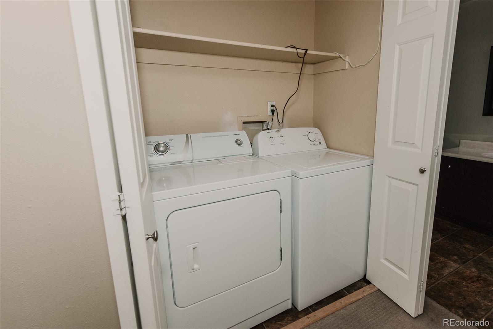 MLS Image #3 for 431  wright street 203,lakewood, Colorado