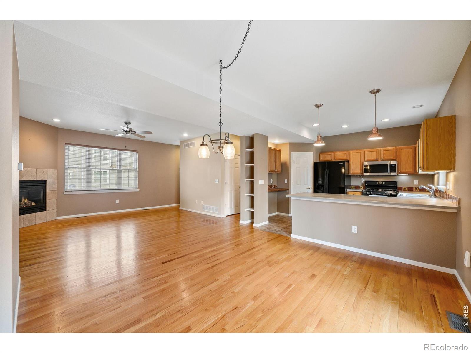MLS Image #11 for 2237  watersong circle,longmont, Colorado