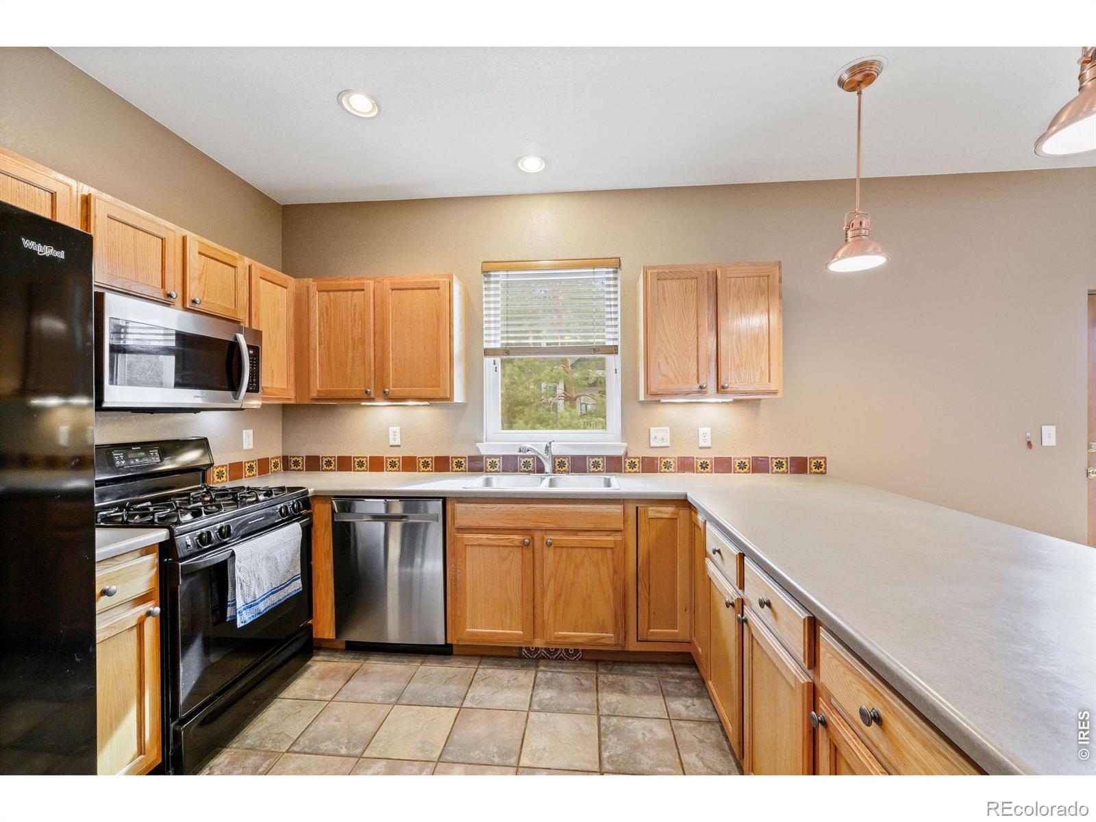 MLS Image #15 for 2237  watersong circle,longmont, Colorado