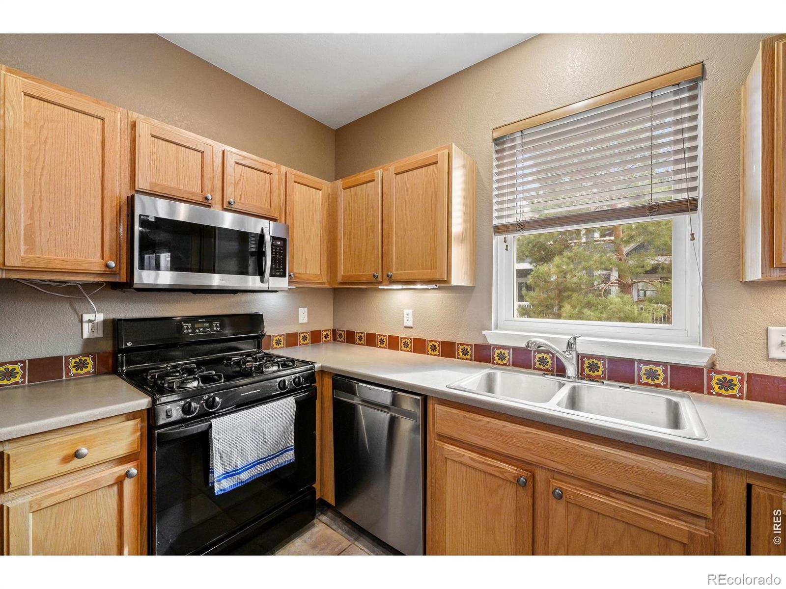 MLS Image #16 for 2237  watersong circle,longmont, Colorado