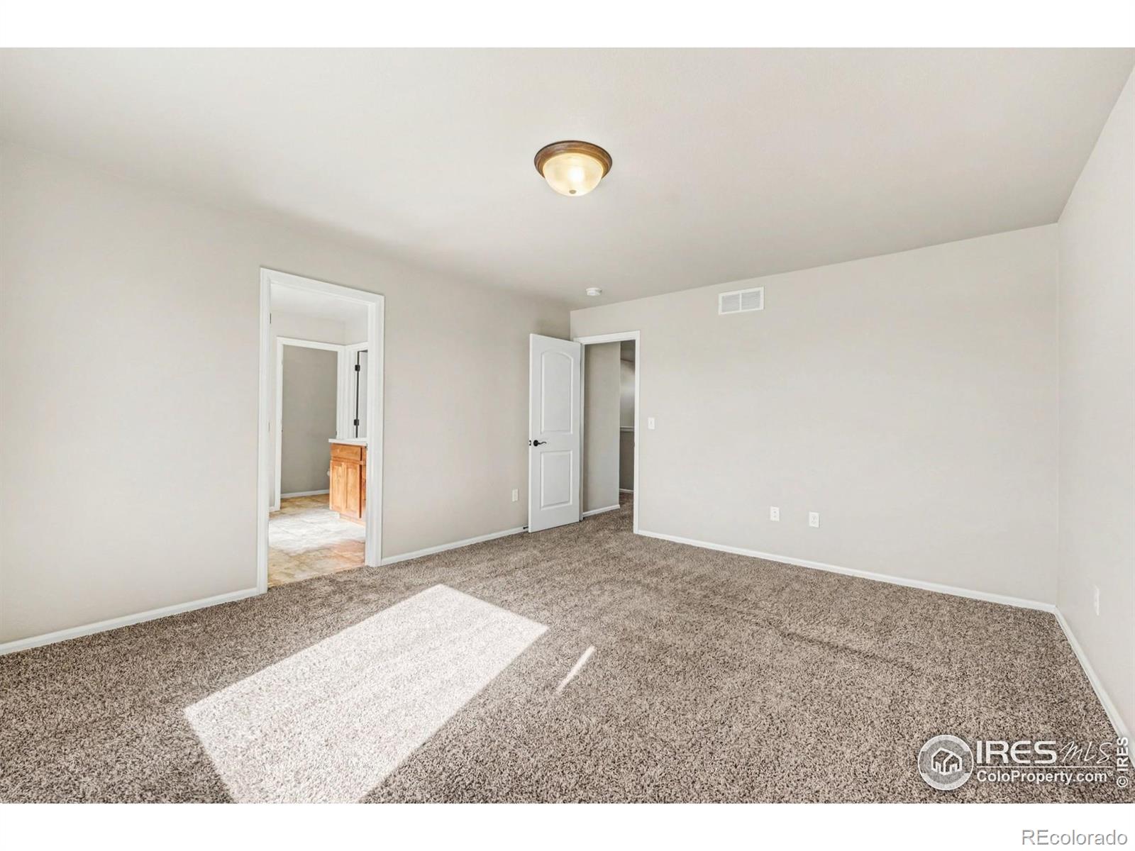 MLS Image #18 for 4624  mountain sky court,johnstown, Colorado