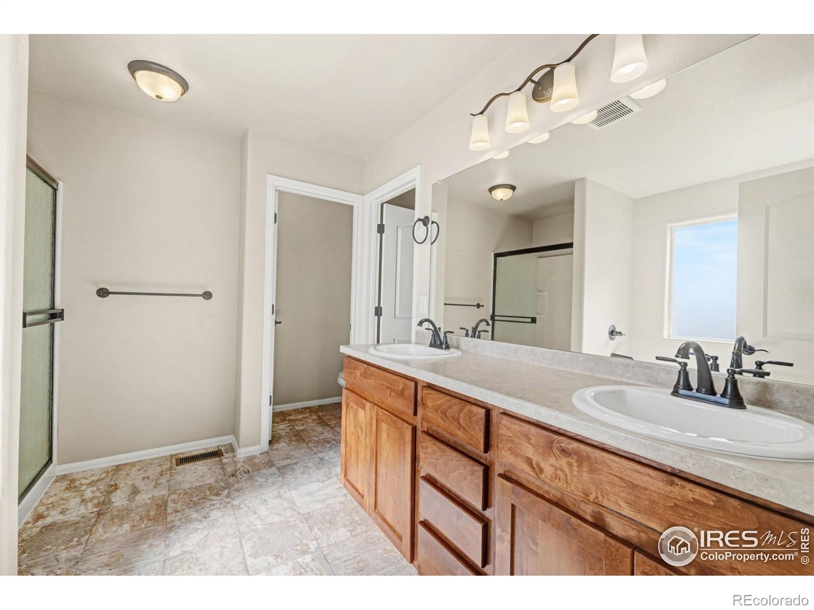 MLS Image #20 for 4624  mountain sky court,johnstown, Colorado
