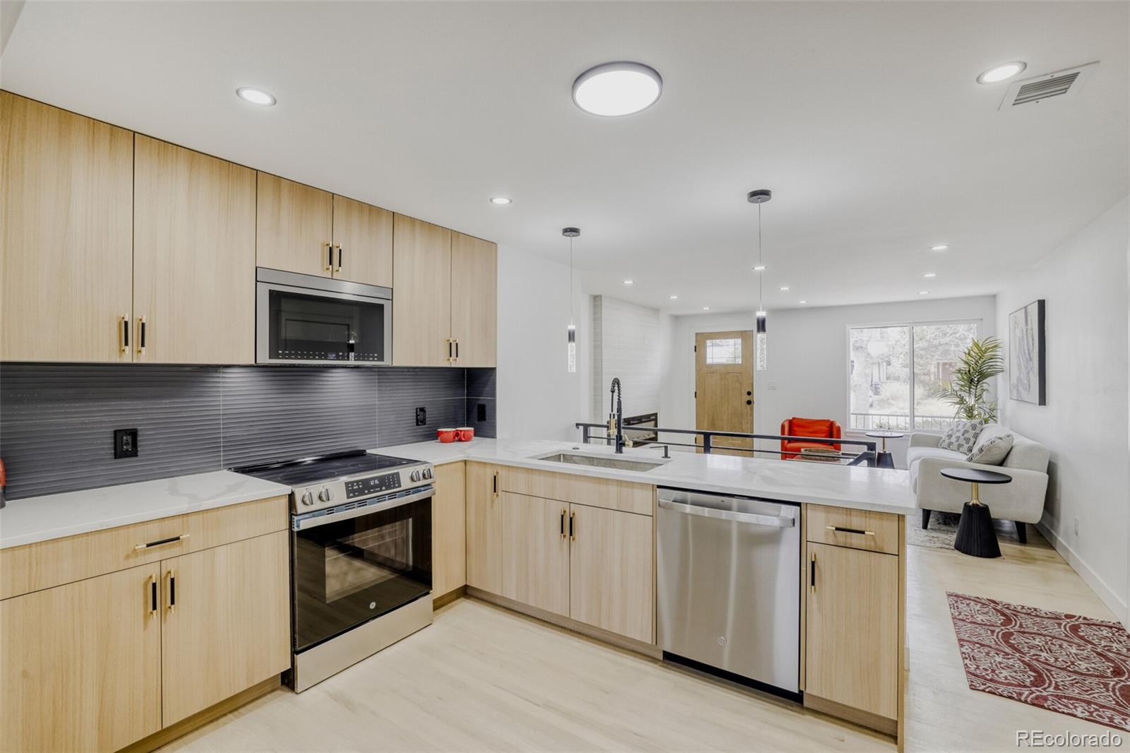 MLS Image #3 for 1302 s magnolia way,denver, Colorado