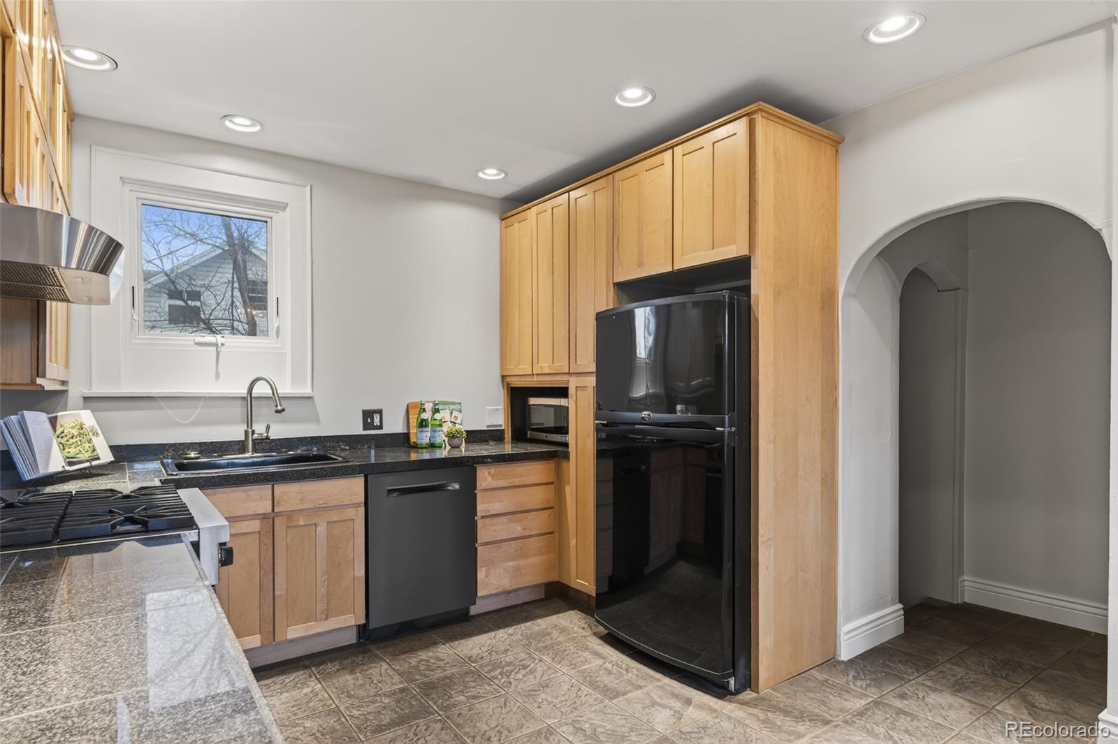 MLS Image #9 for 1401  garrison street,lakewood, Colorado