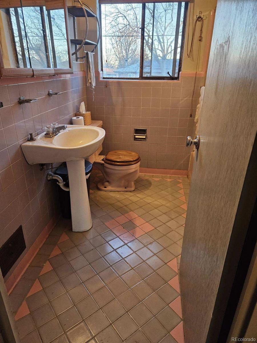 MLS Image #3 for 1420 s ingalls street,lakewood, Colorado