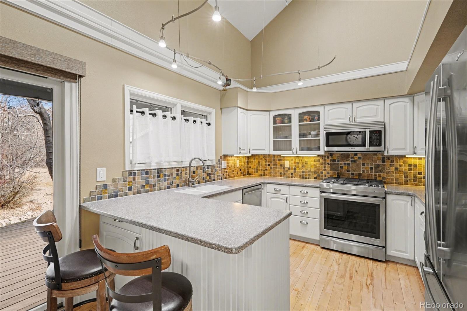 MLS Image #10 for 8505 e temple drive,denver, Colorado