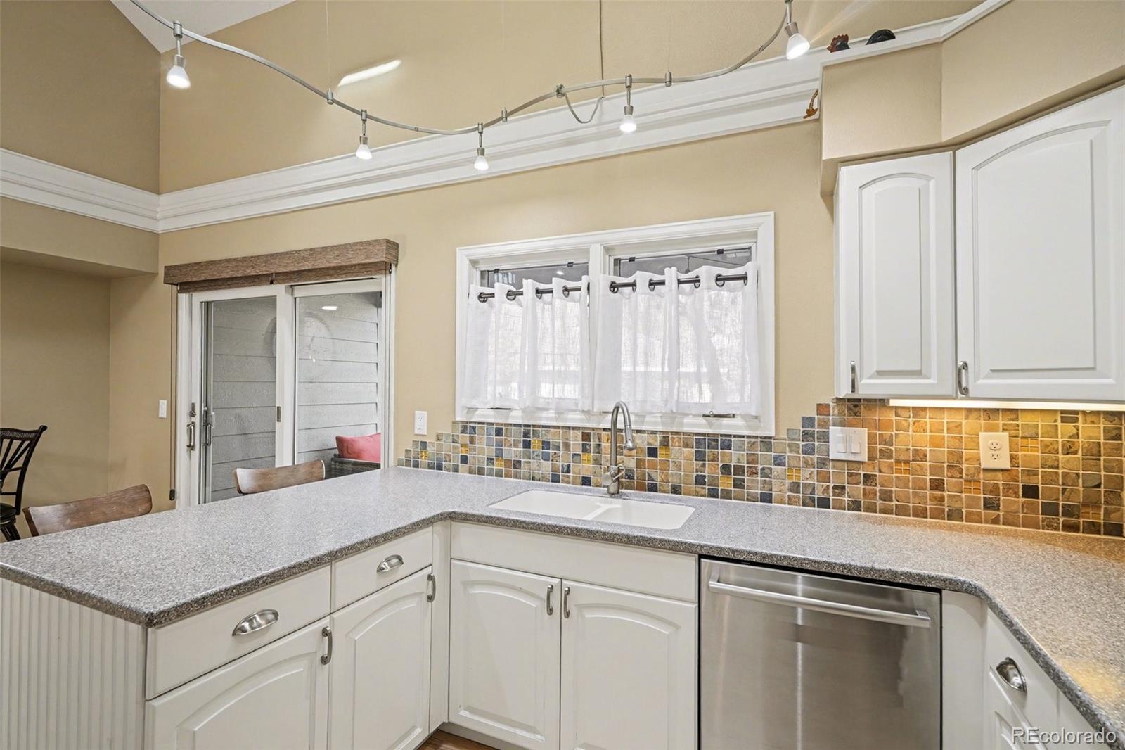 MLS Image #13 for 8505 e temple drive,denver, Colorado