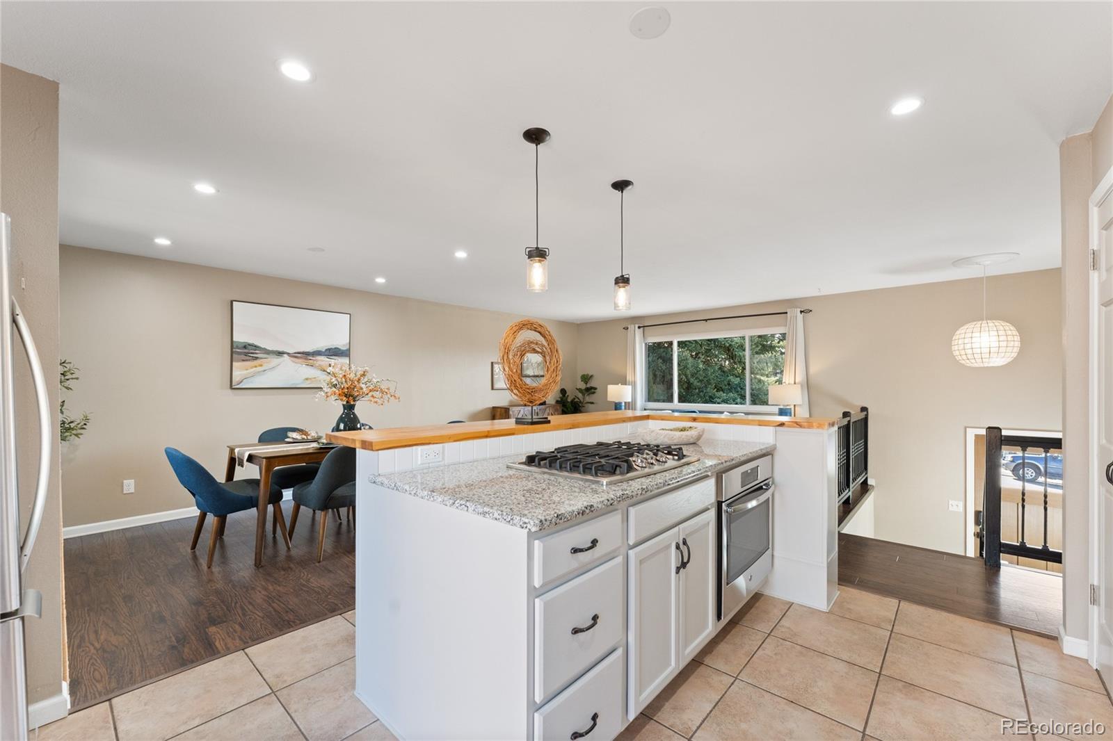MLS Image #5 for 2750  maroon bells avenue,colorado springs, Colorado