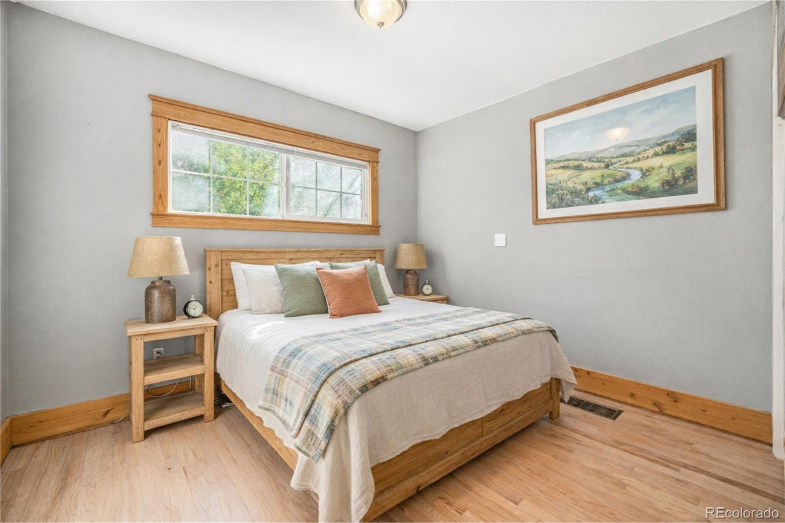 MLS Image #8 for 3445 s holly street,denver, Colorado