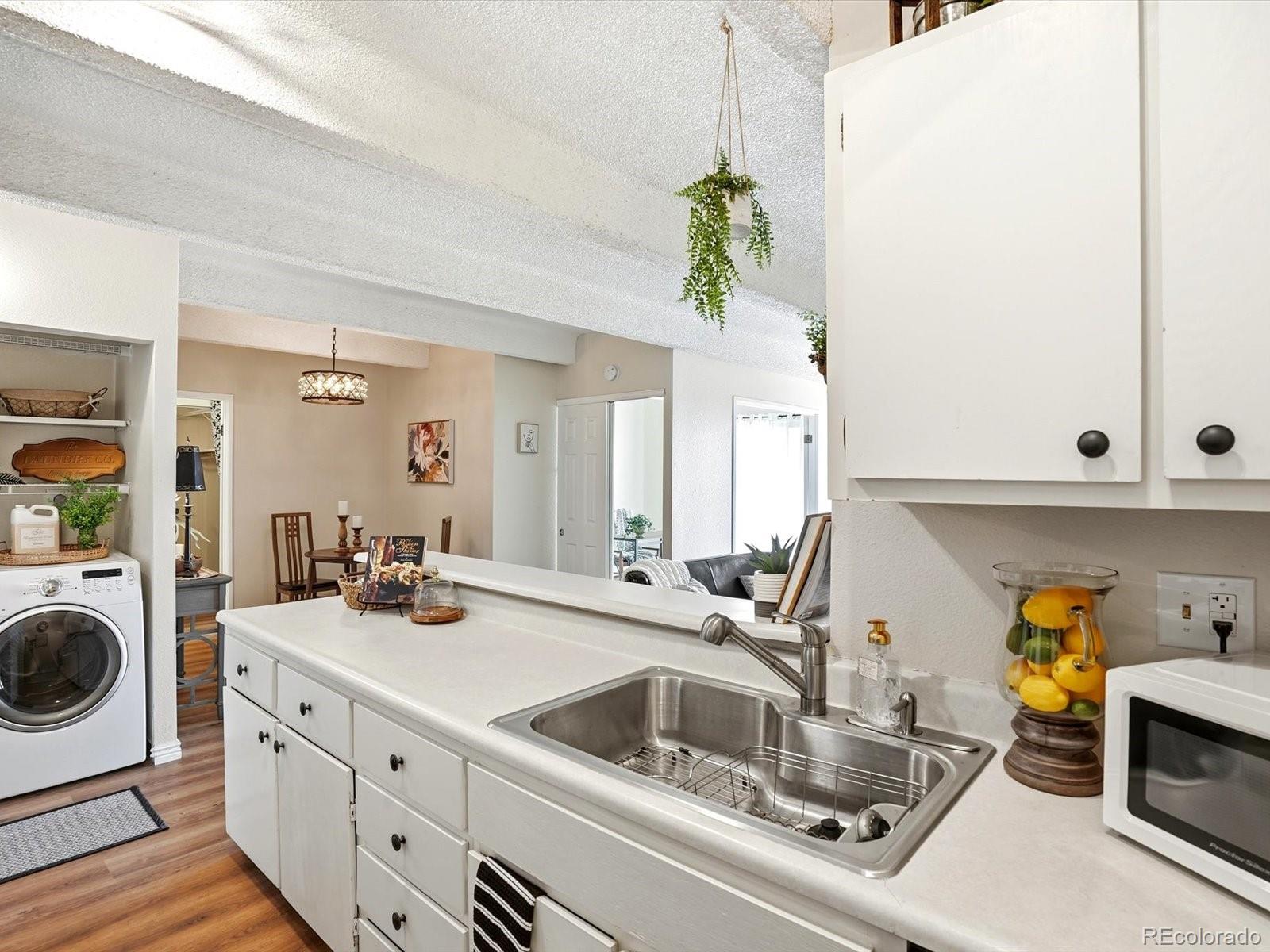 MLS Image #10 for 10650 e tennessee avenue 403,aurora, Colorado