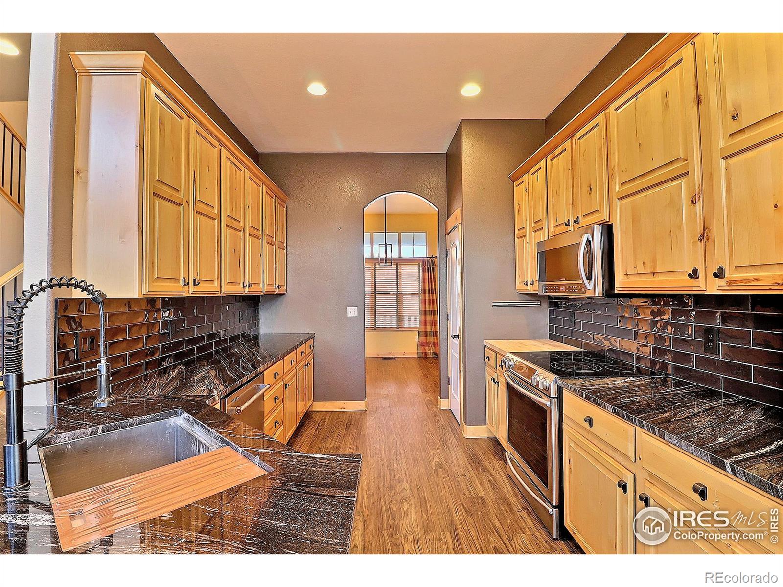 MLS Image #12 for 1753  clear creek court,windsor, Colorado